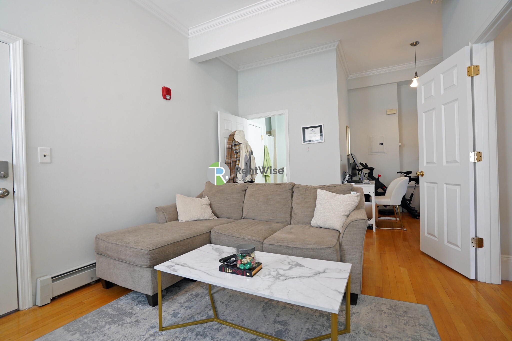 722 East 6th St, South Boston