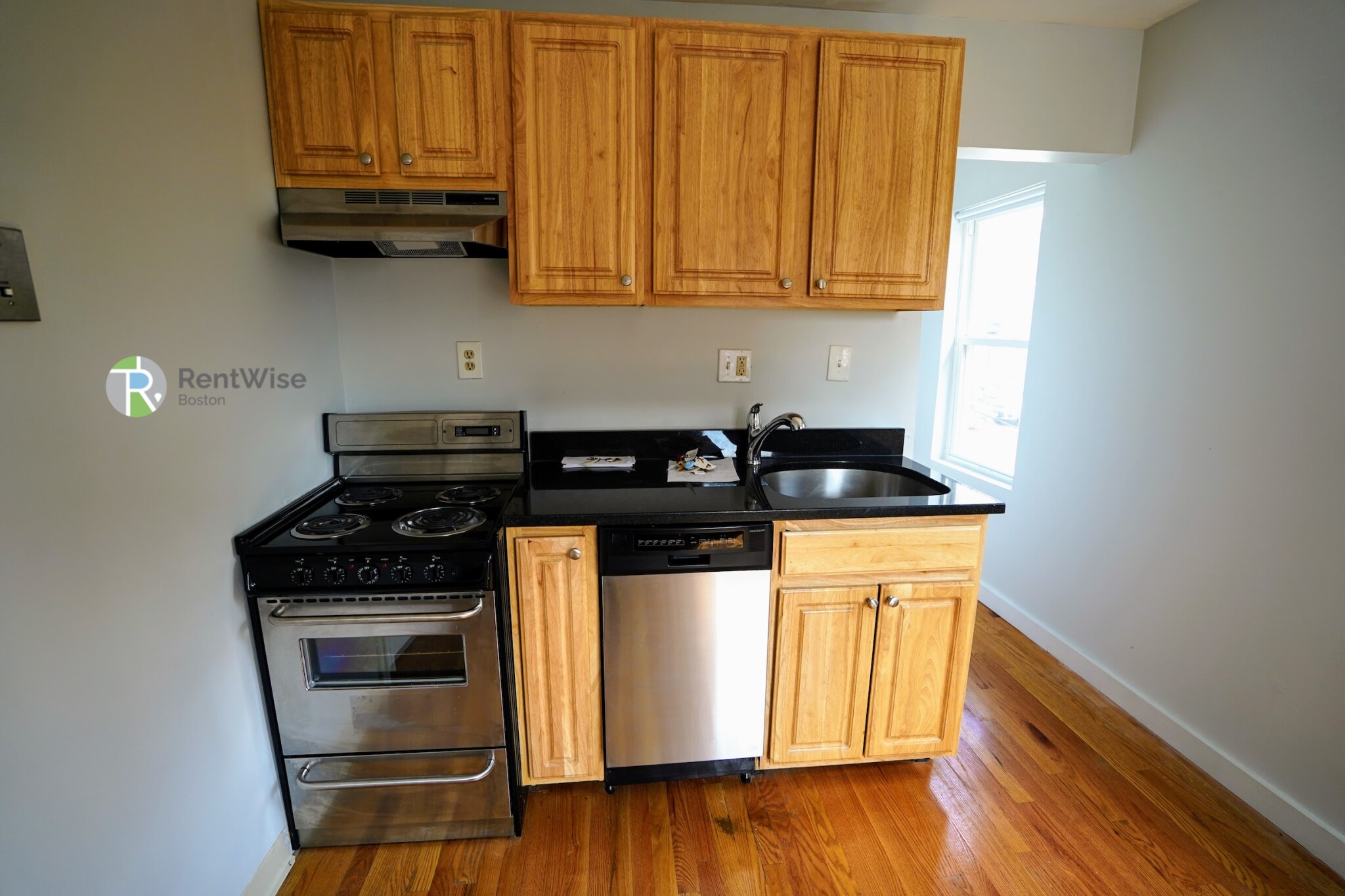 381 Dorchester St, South Boston