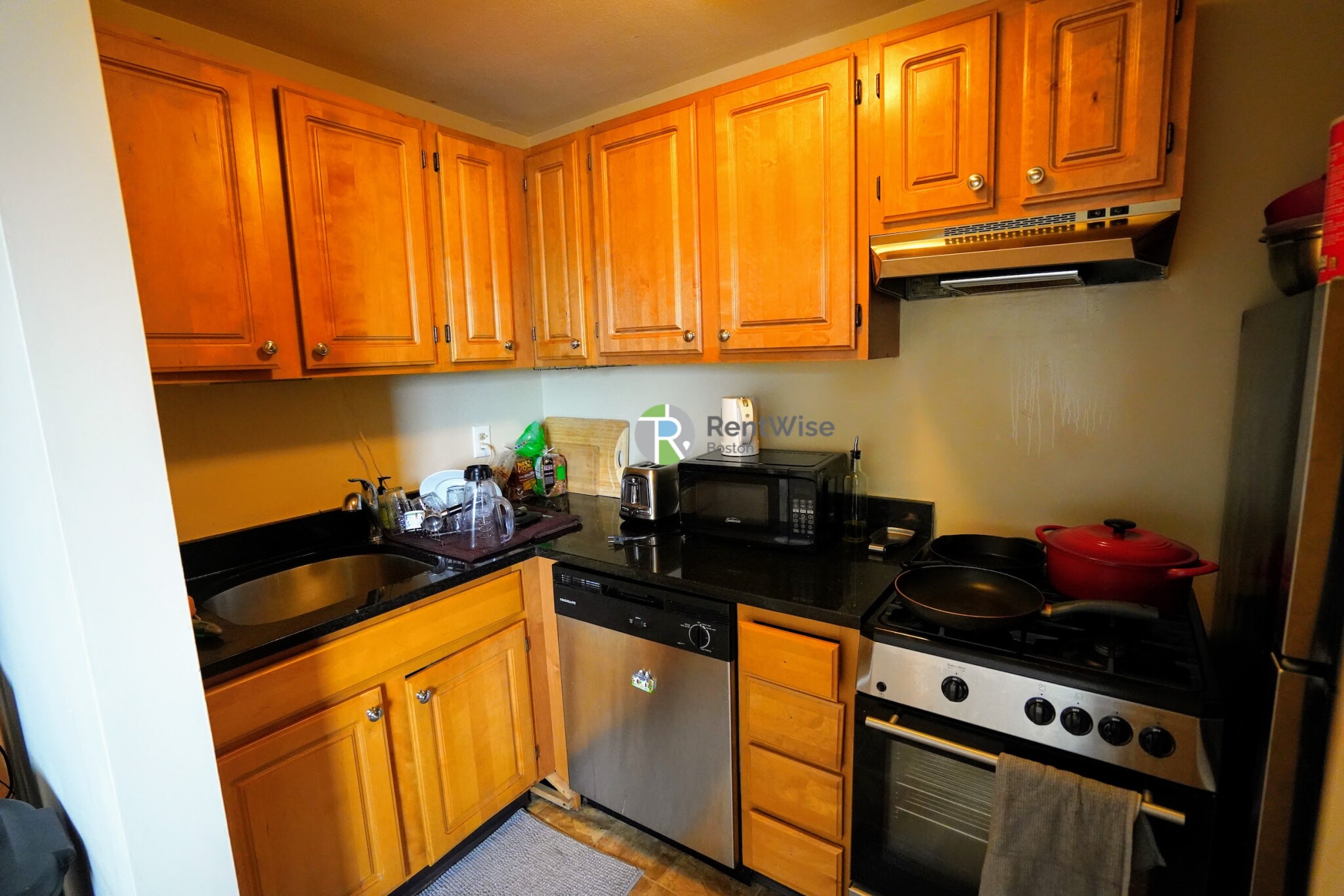 385 Dorchester St, South Boston