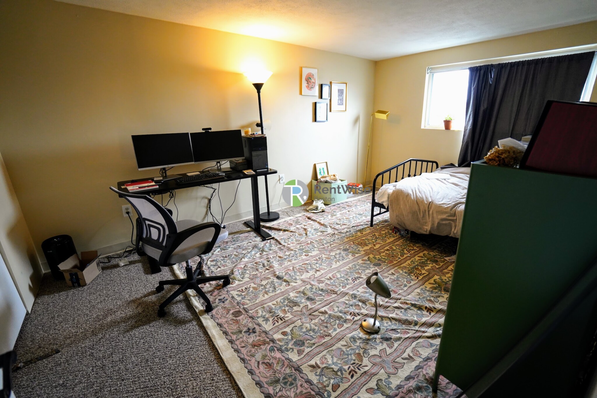 385 Dorchester St, South Boston