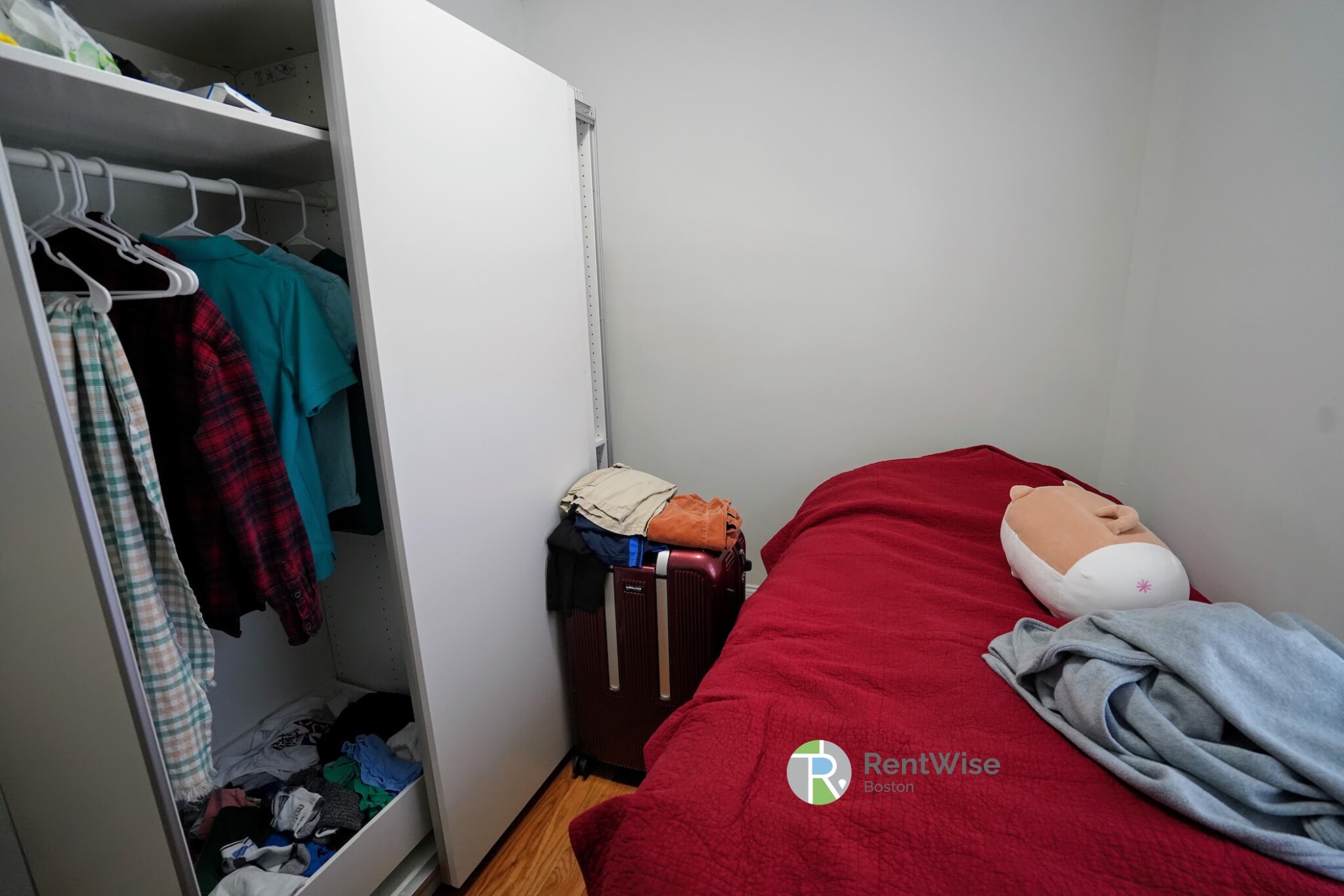 417 Cardinal Medeiros Ave, Wellington-Harrington