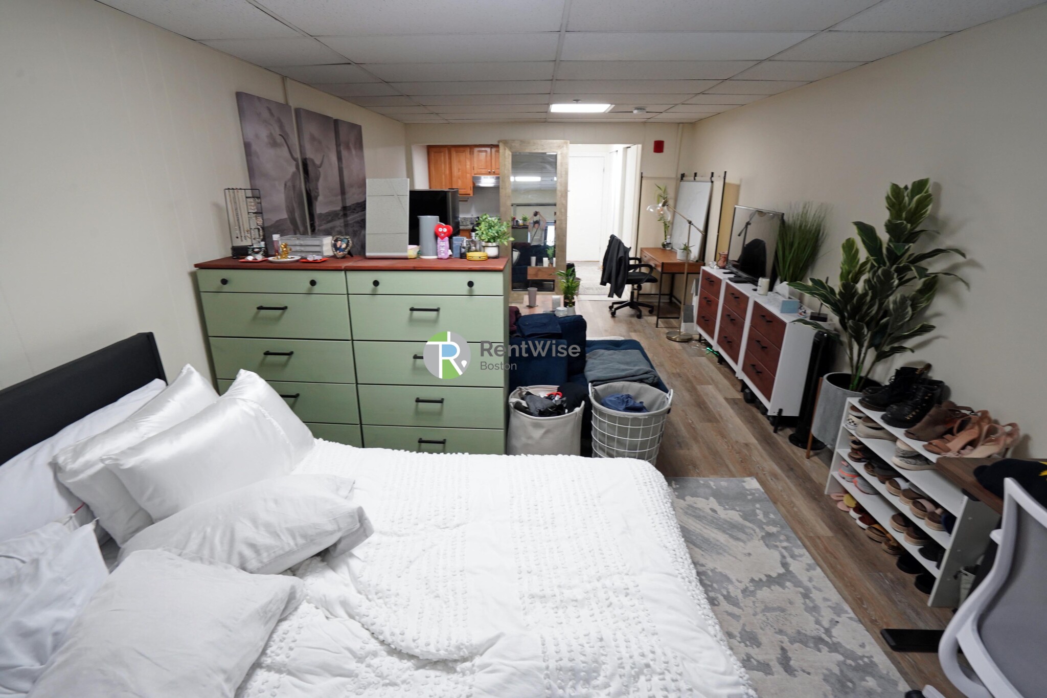 62 Boylston St, Downtown