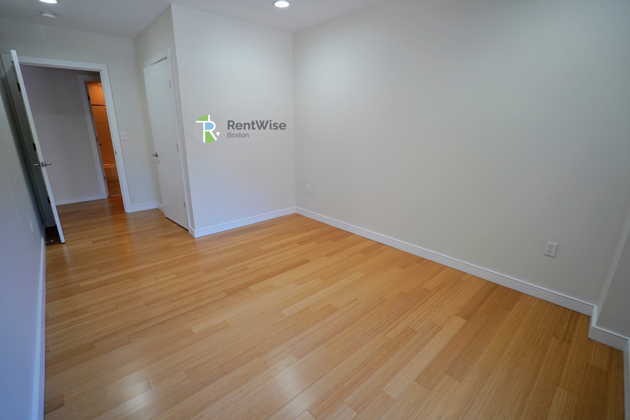 601 Albany St, South End