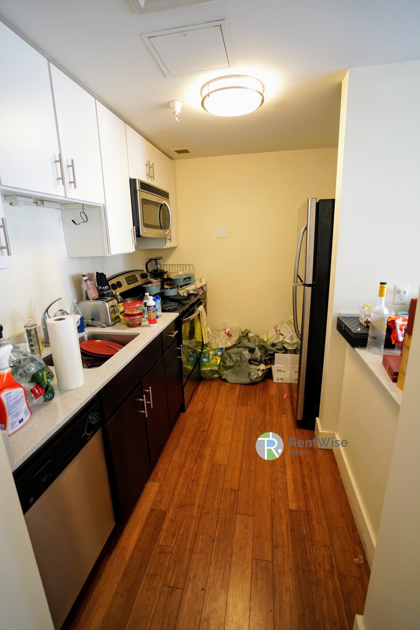 8 Winter St, Downtown