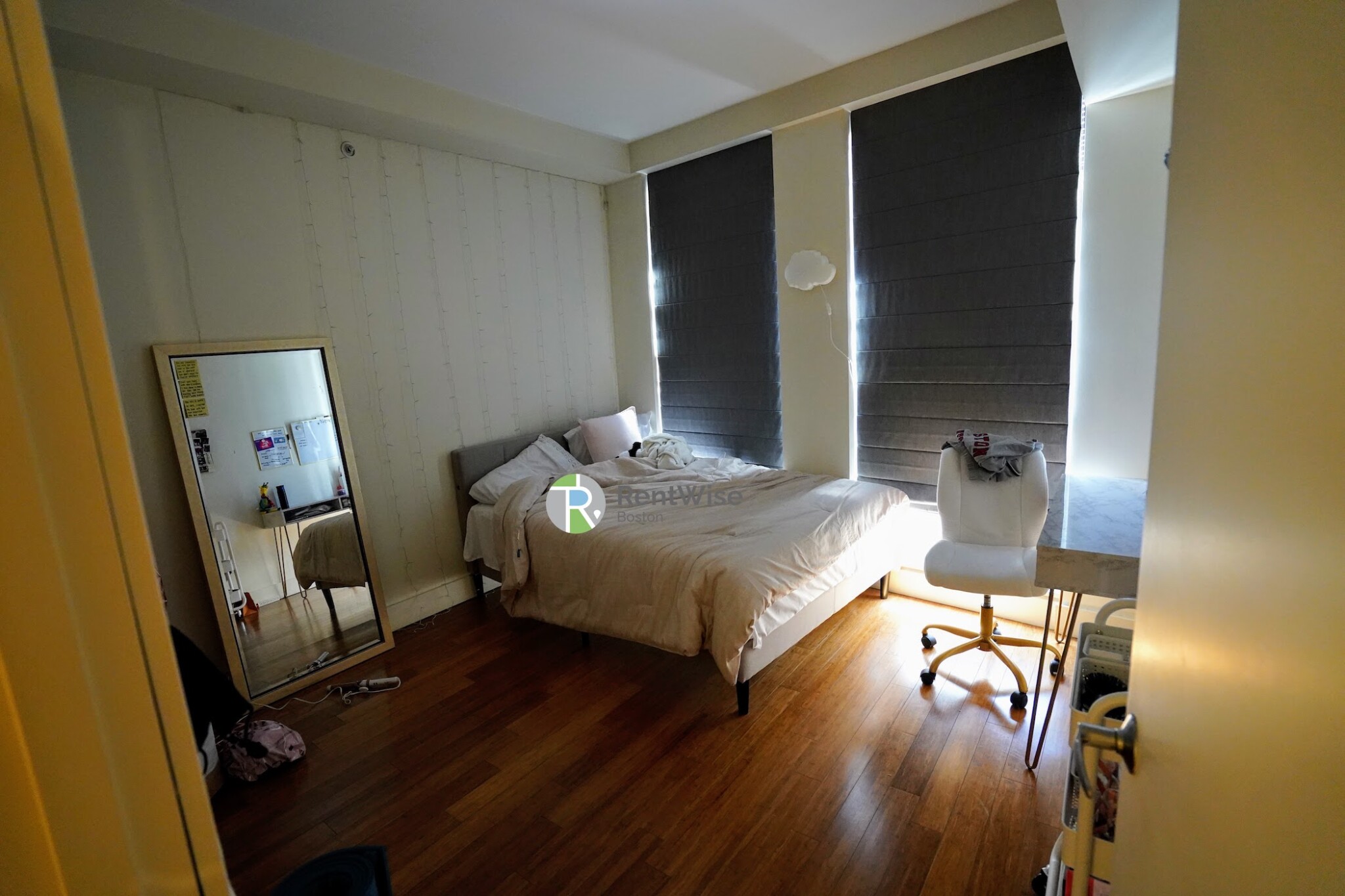 8 Winter St, Downtown