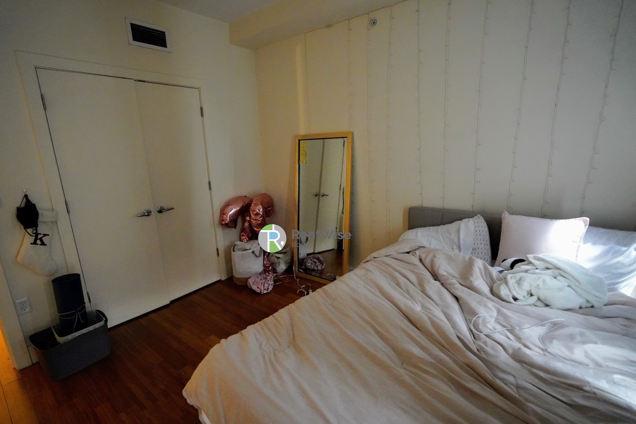 8 Winter St, Downtown