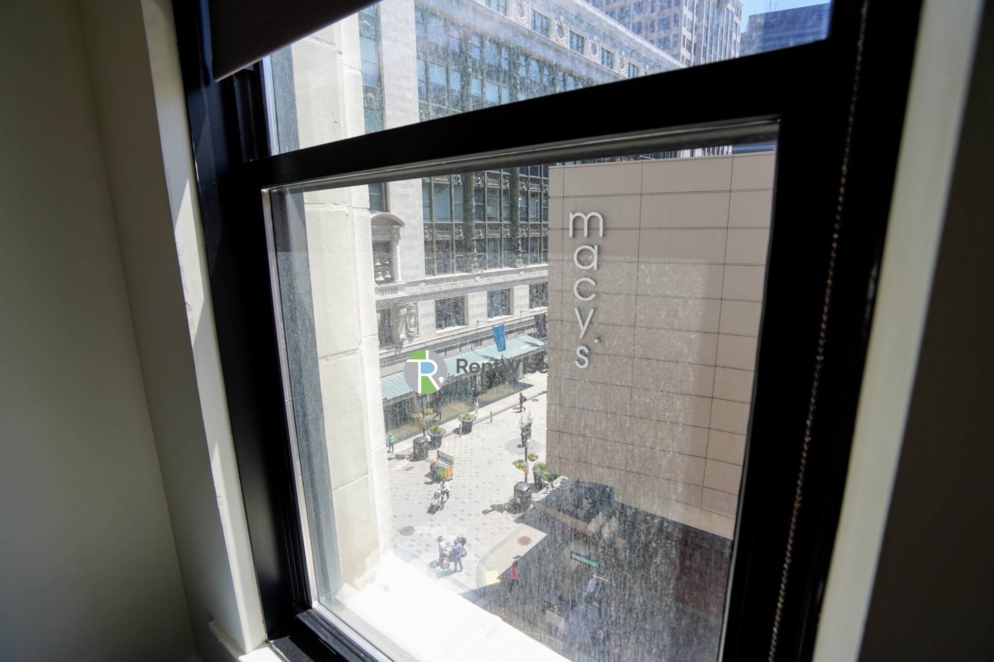 8 Winter St, Downtown