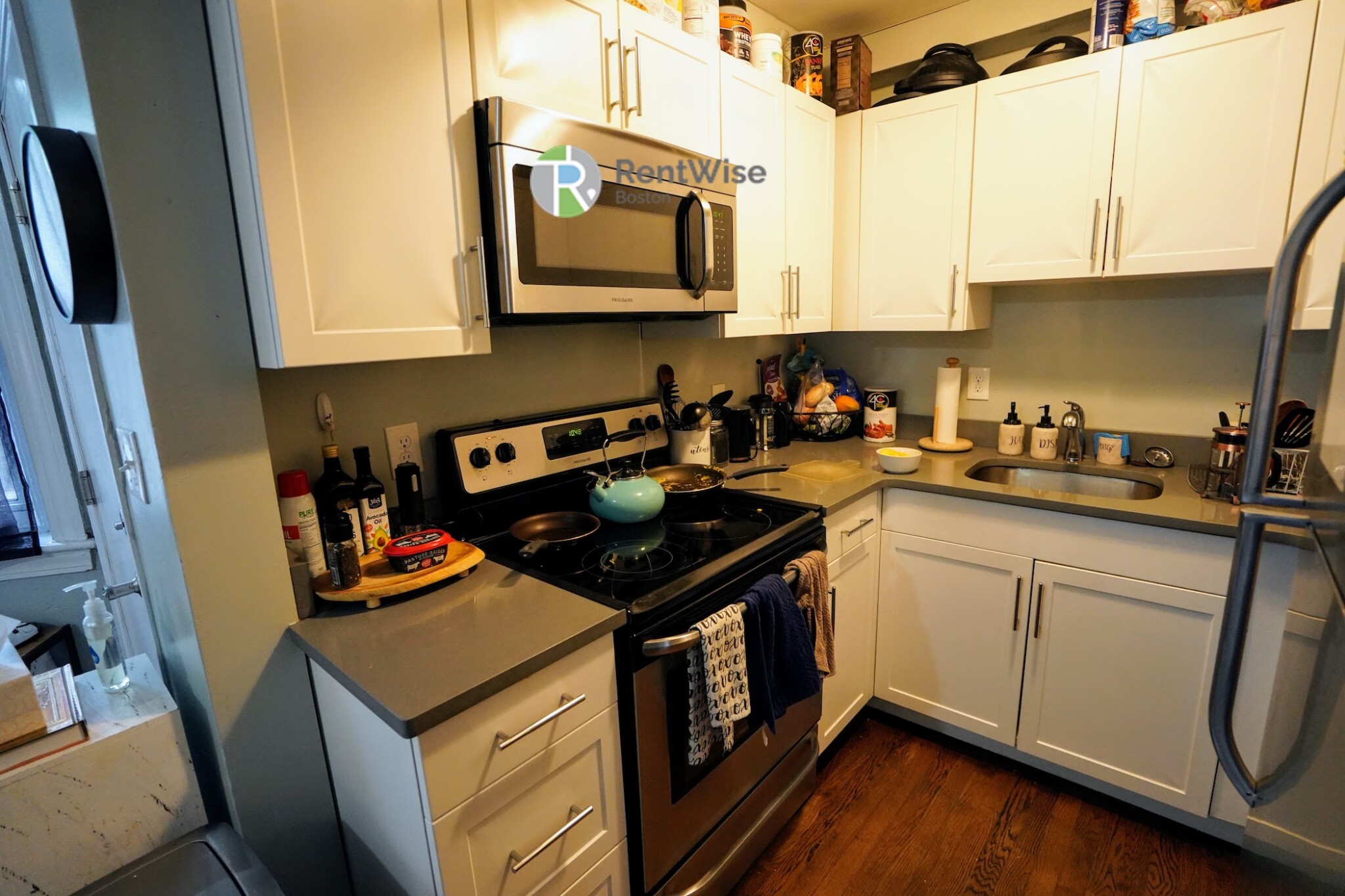 45 Carlton St, Coolidge Corner