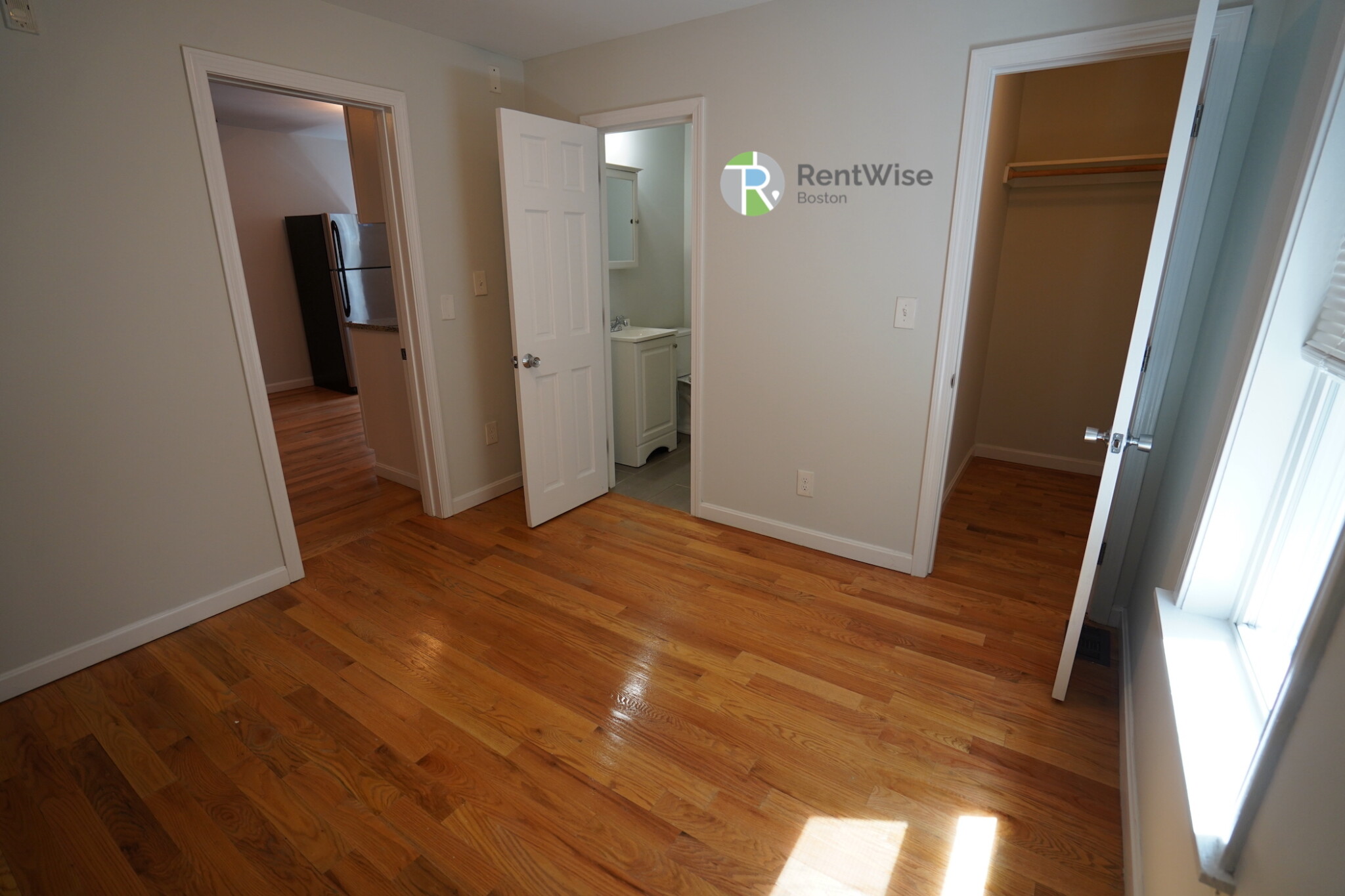 36 L St, South Boston