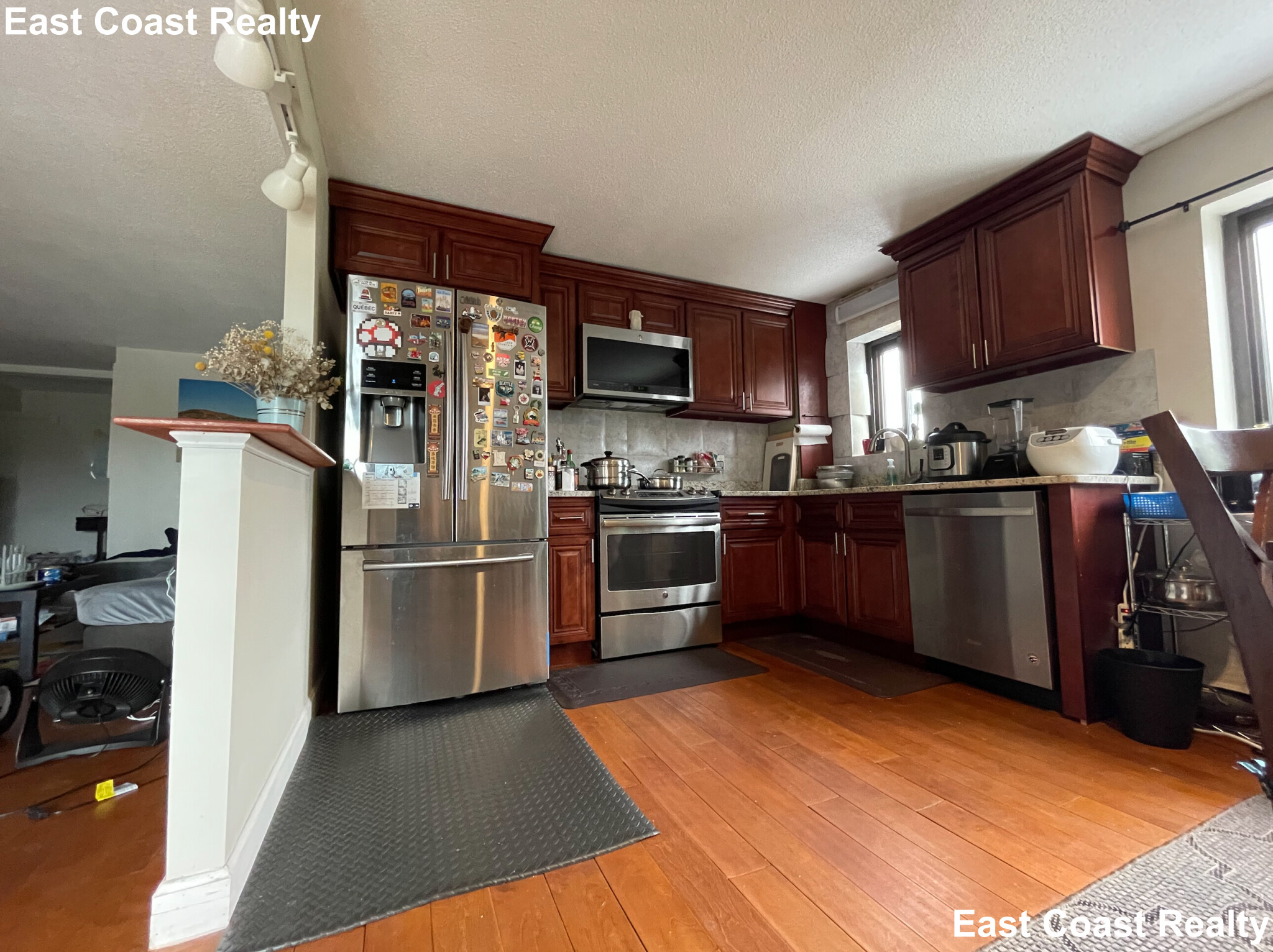 47 Mystic St, Arlington