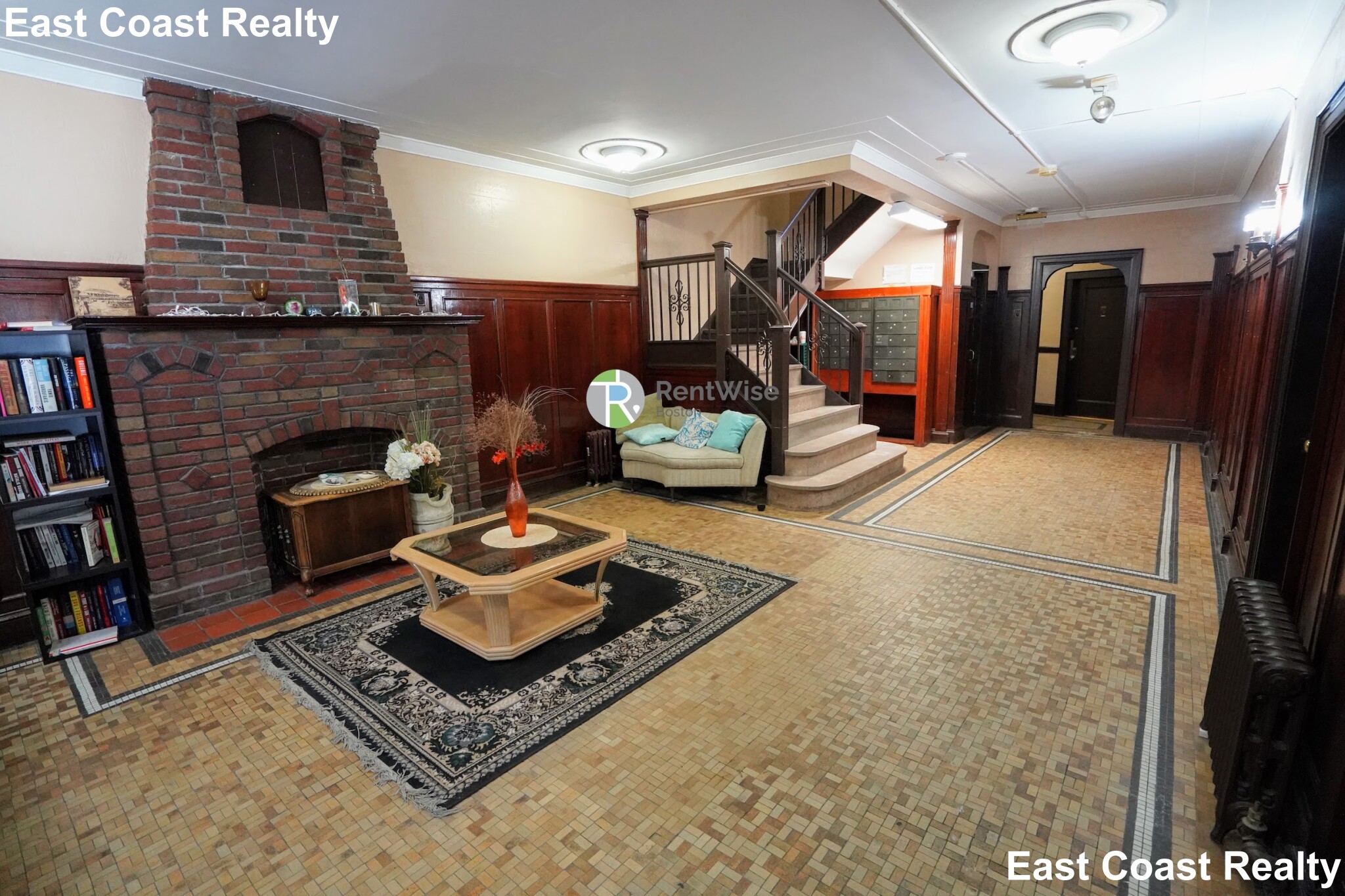 2045 Commonwealth Ave, Brighton