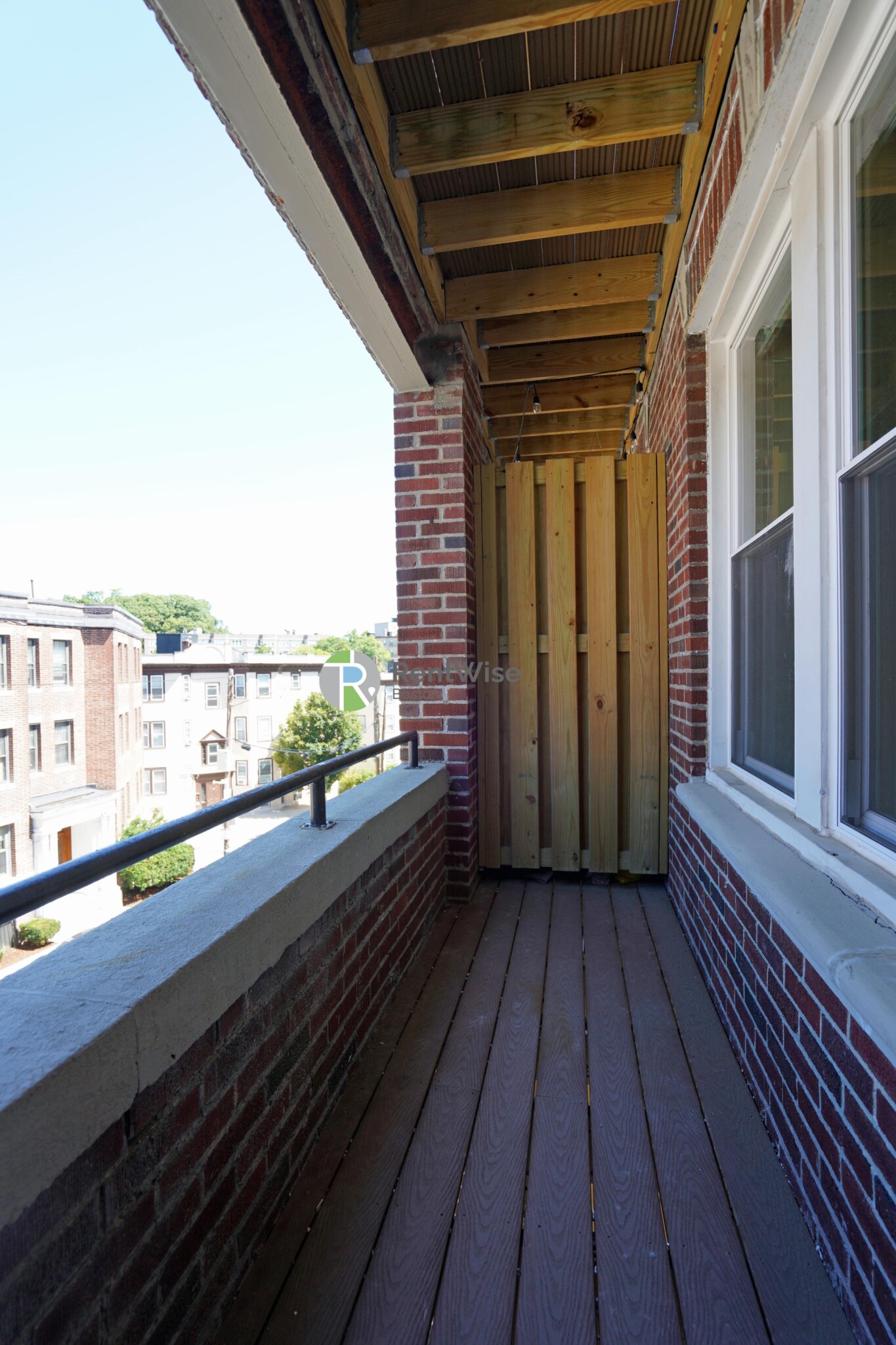 123 Sutherland Rd, Brighton