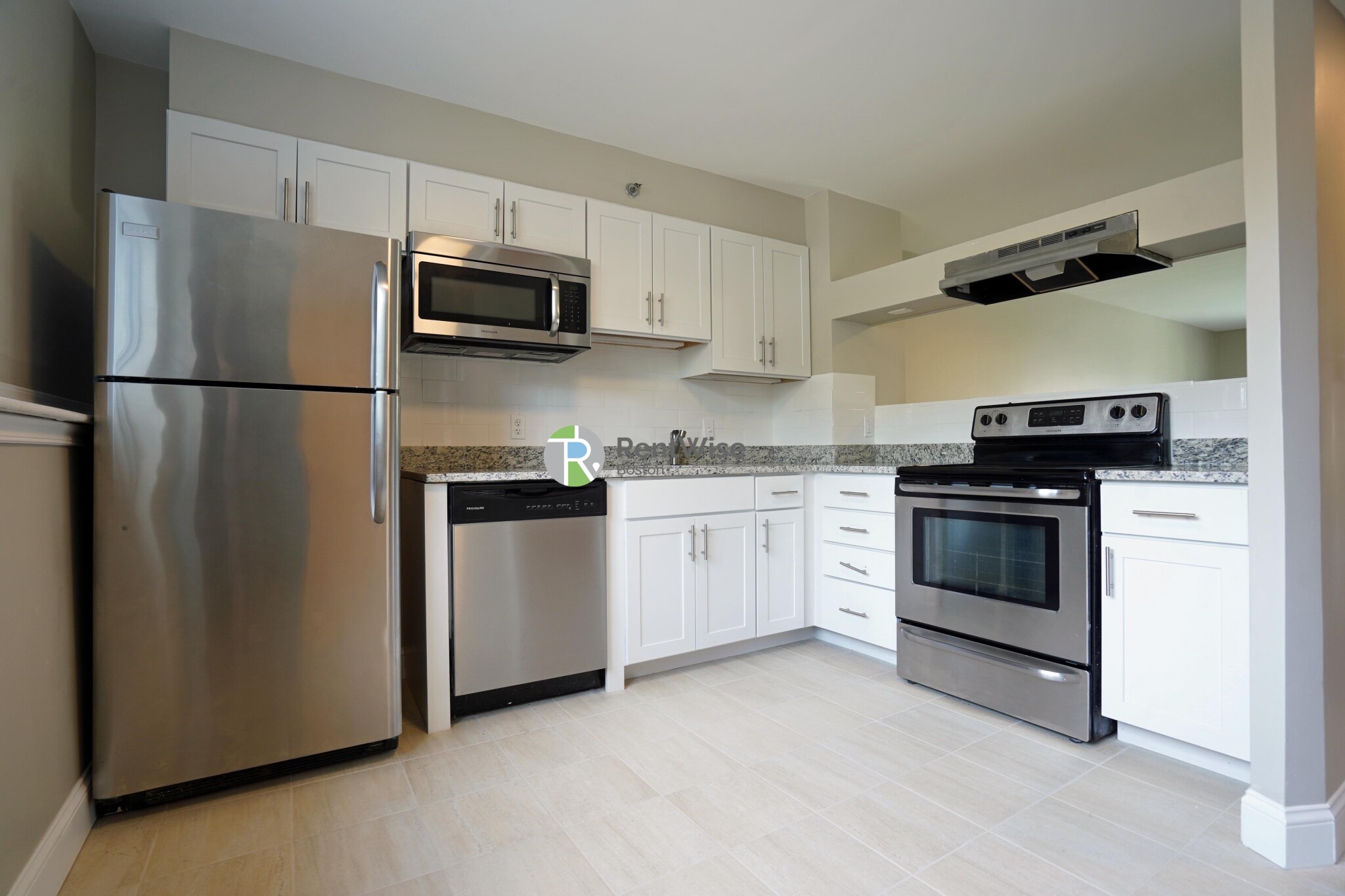 150 North Beacon St, Oak Square