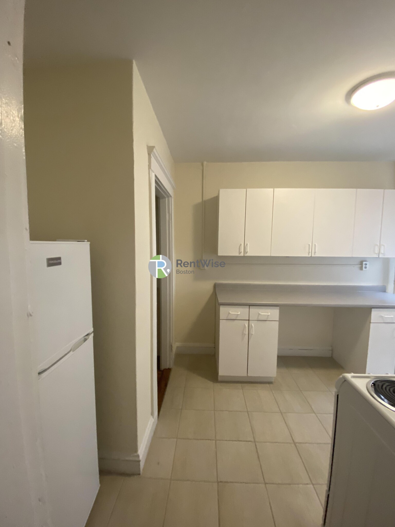 5 Barrows St, Allston