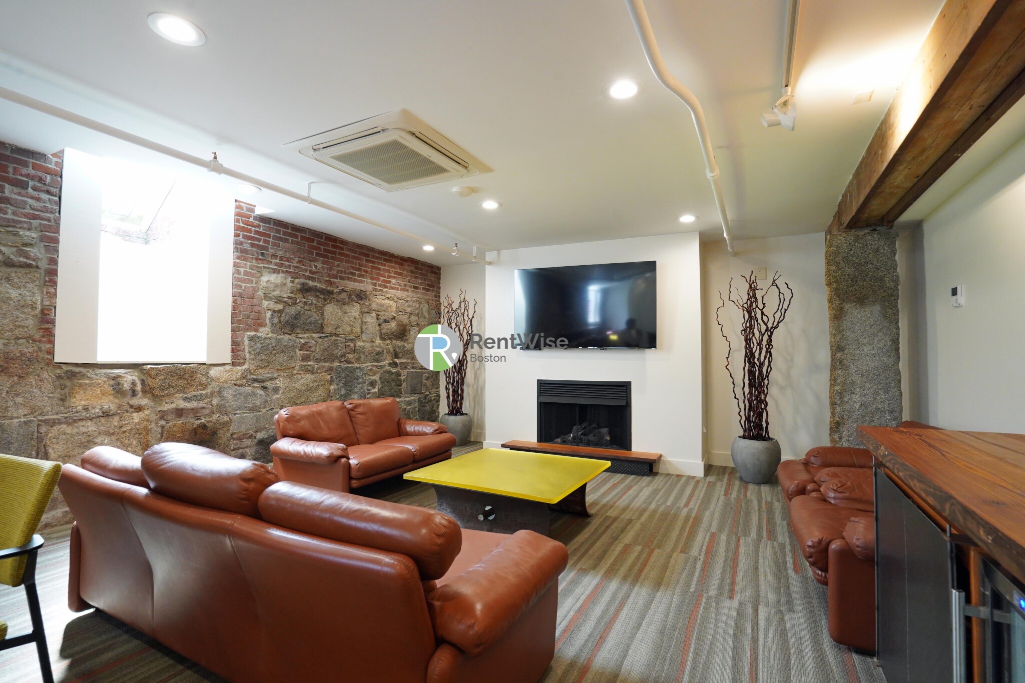 791 Tremont St, South End