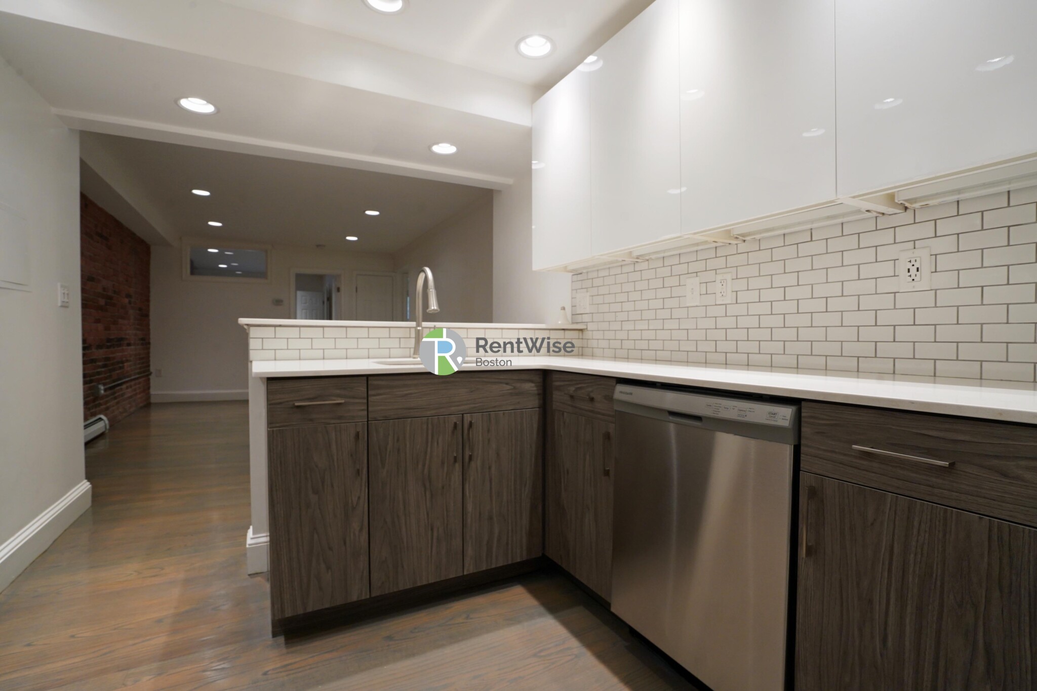 127 Saint Botolph St, Back Bay