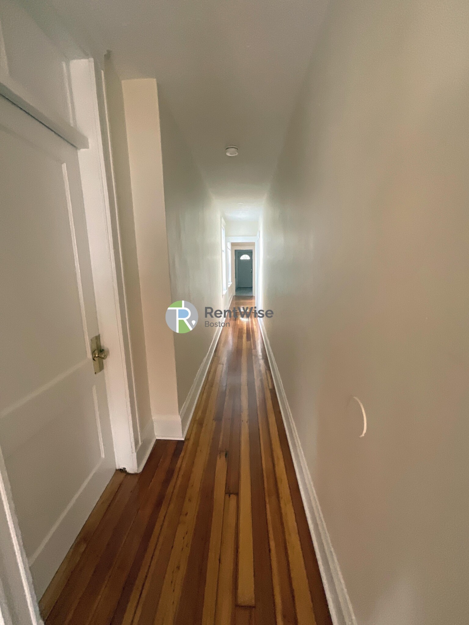 6 Barrows St, Allston