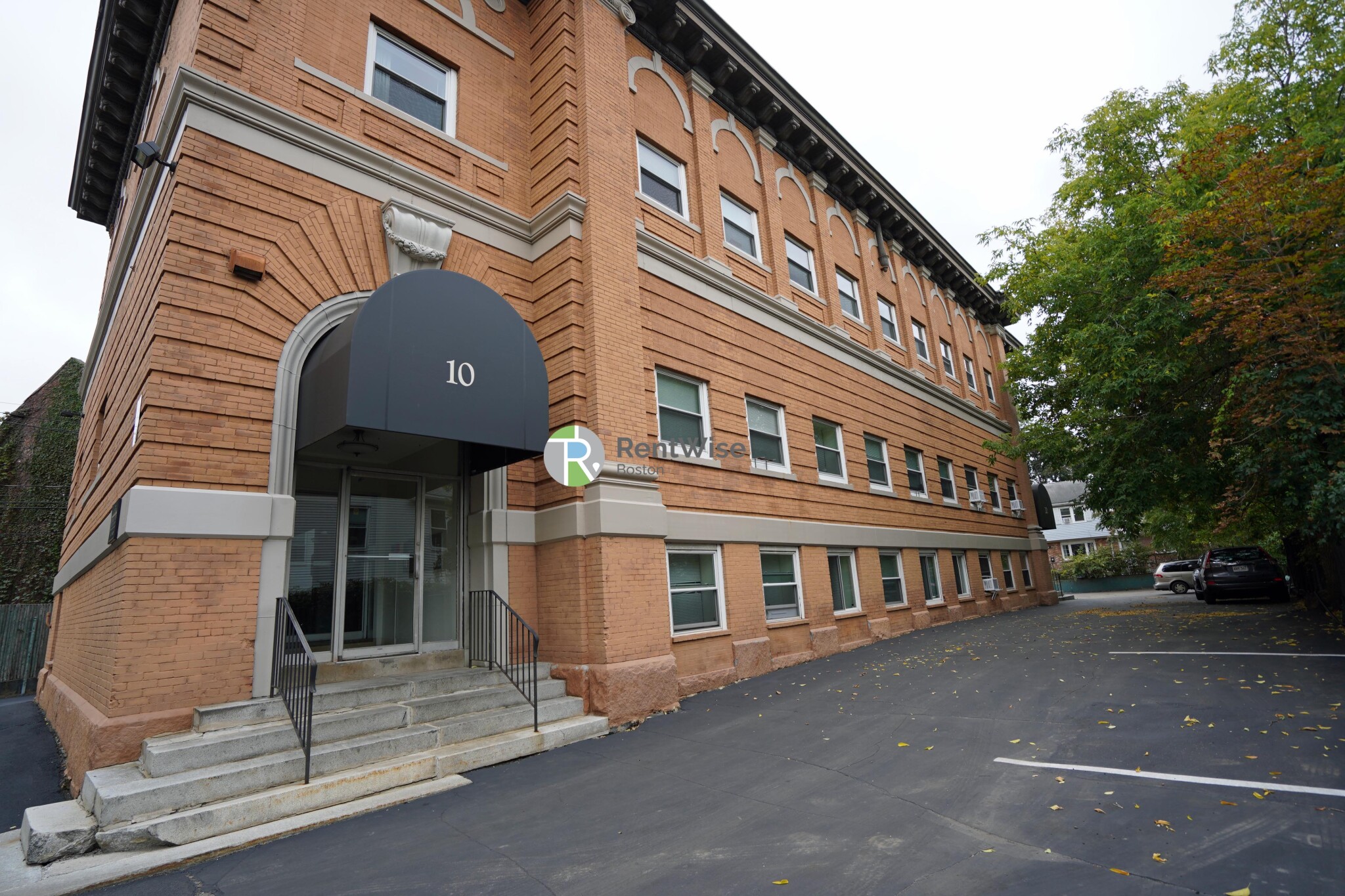 20 Armington St, Allston