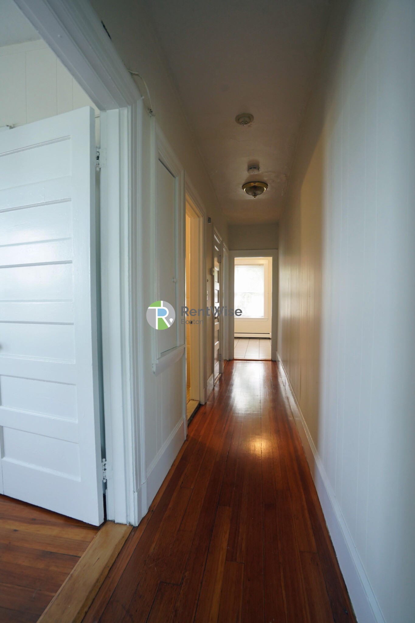 1 Ashford Ct, Allston