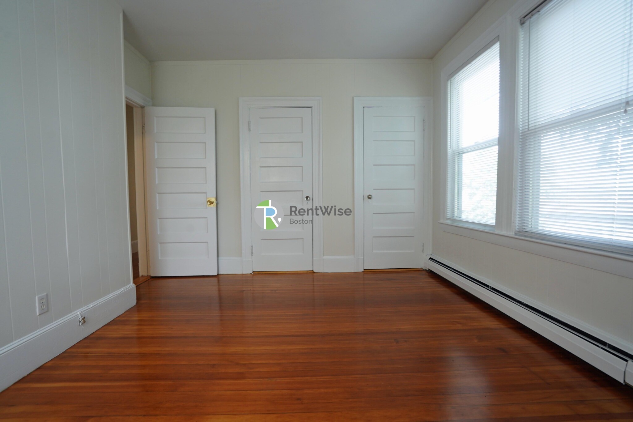 1 Ashford Ct, Allston