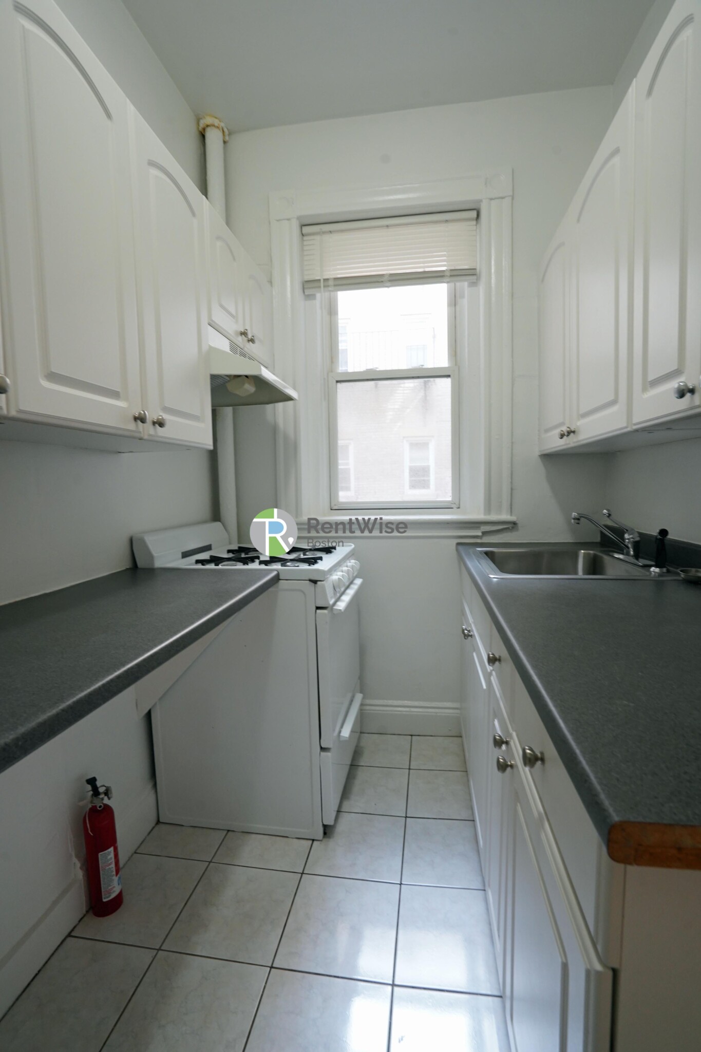 6 Orkney Rd, Brighton