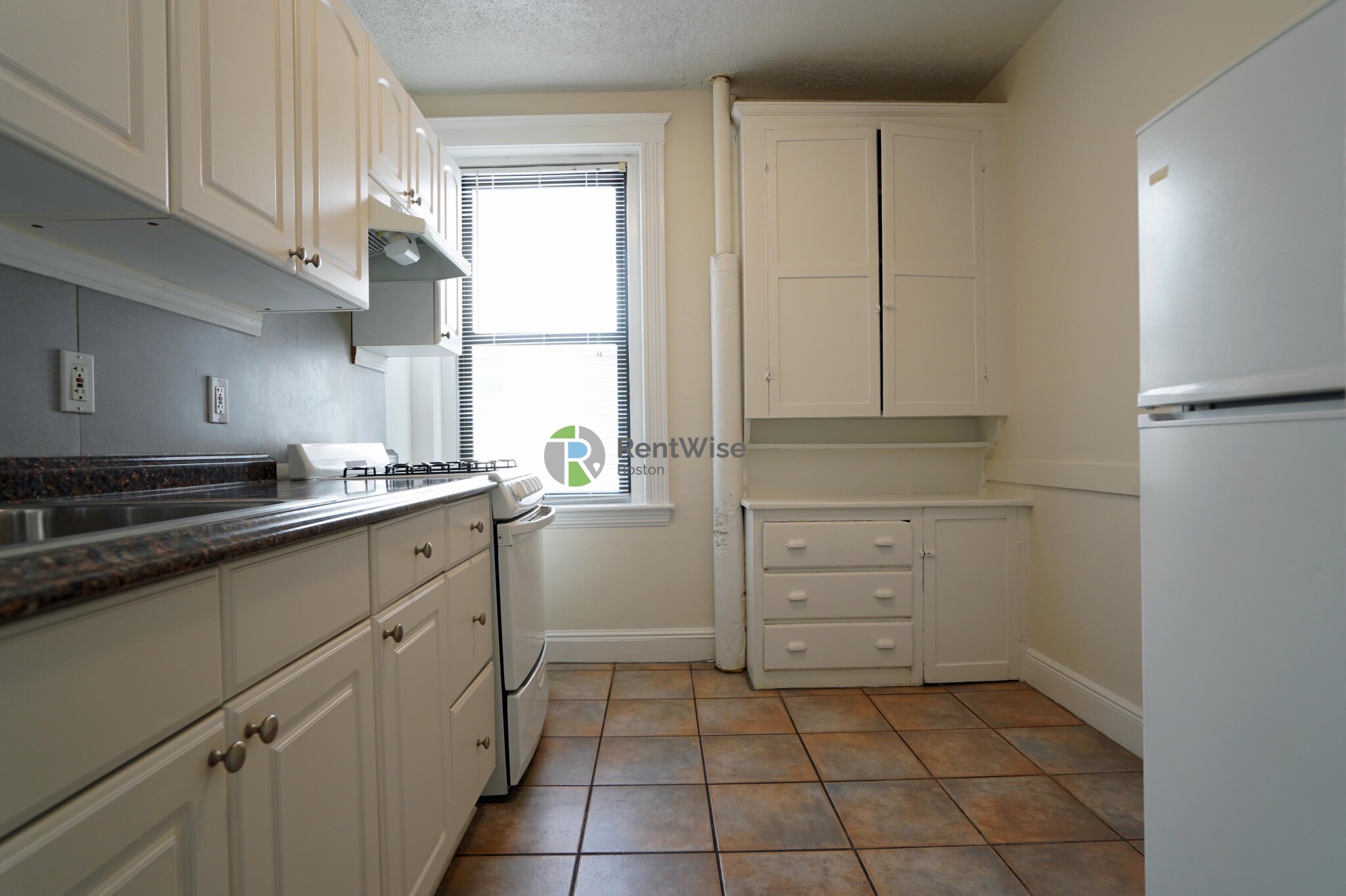 15 Carol Ave, Brighton