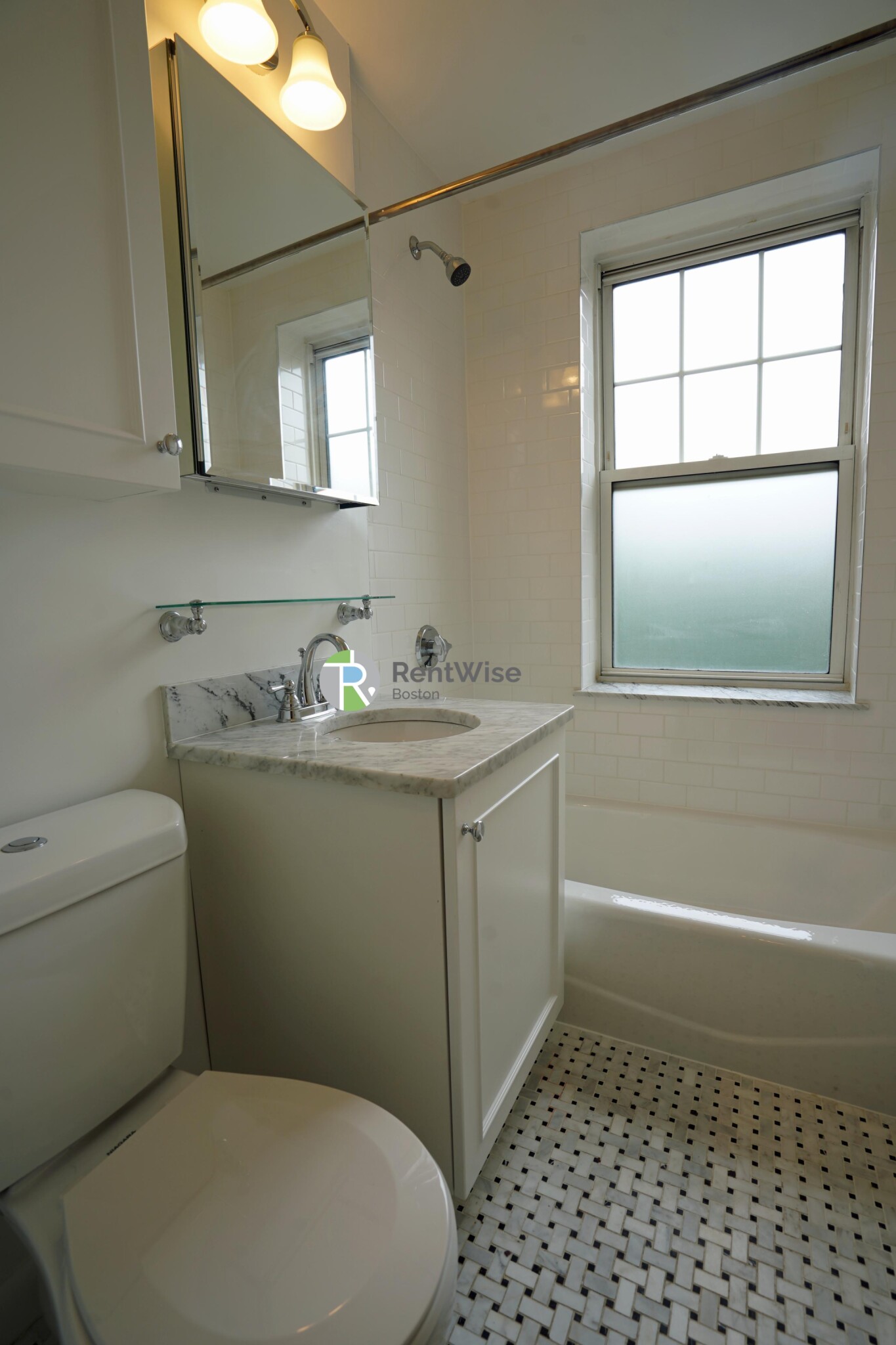 22 Chauncy St, Neighborhood Nine