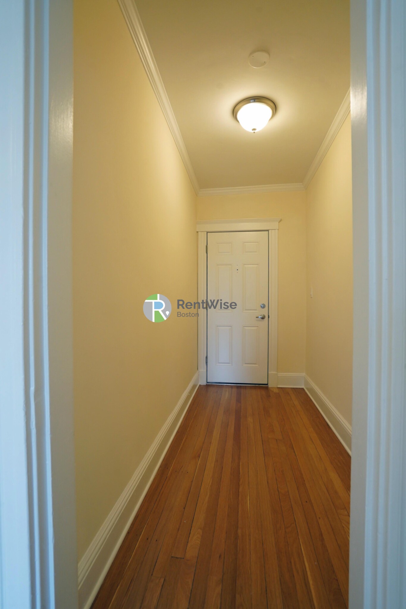 22 Chauncy St, Neighborhood Nine