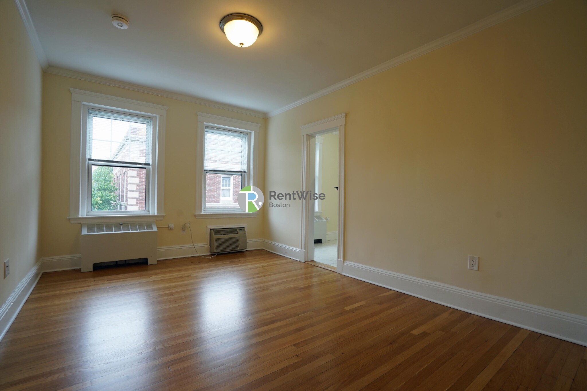 22 Chauncy St, Neighborhood Nine