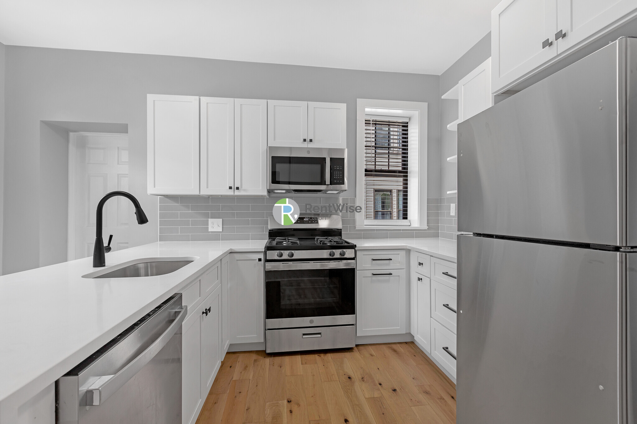 28 Glenville Ave, Allston