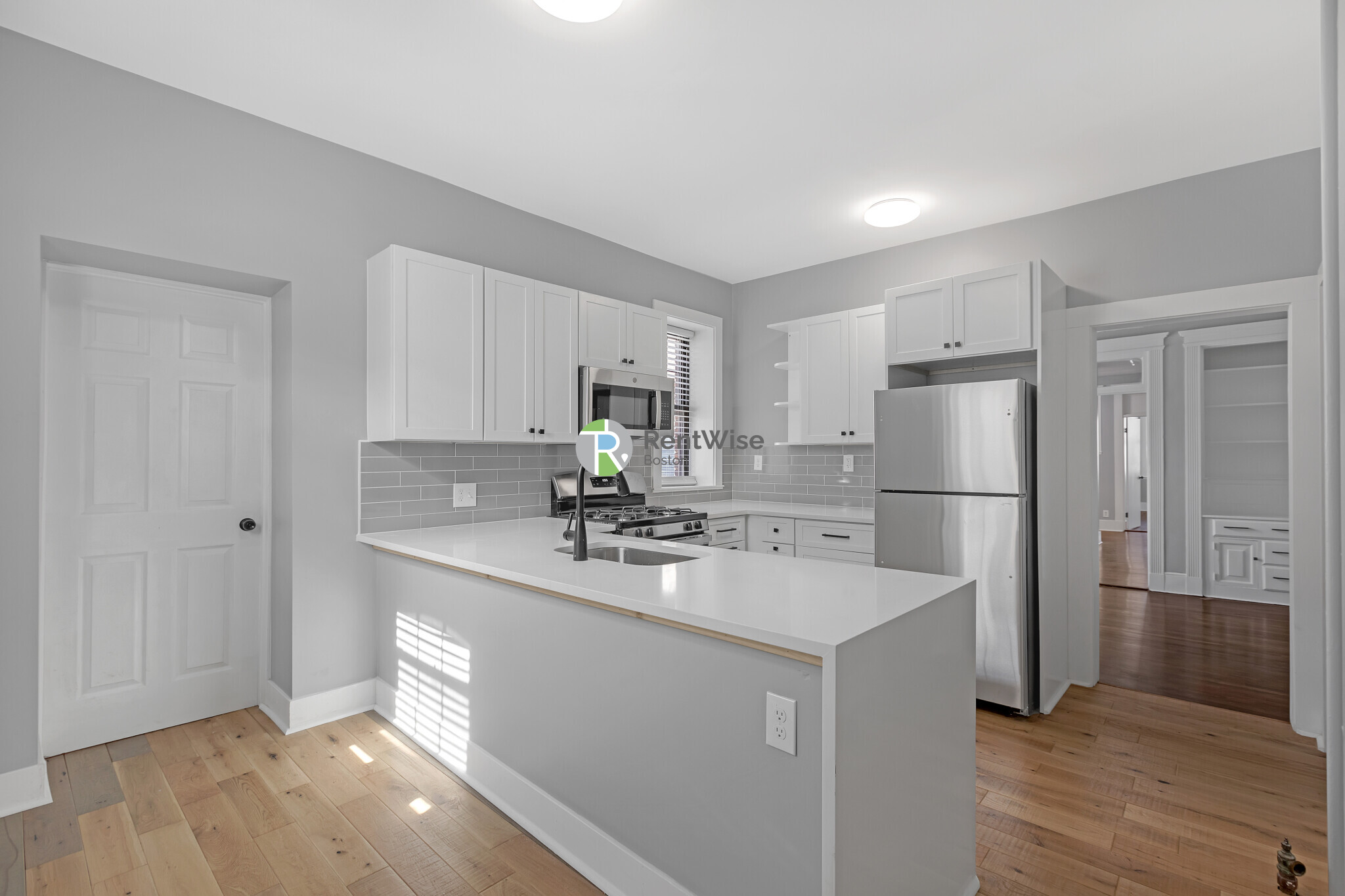 28 Glenville Ave, Allston