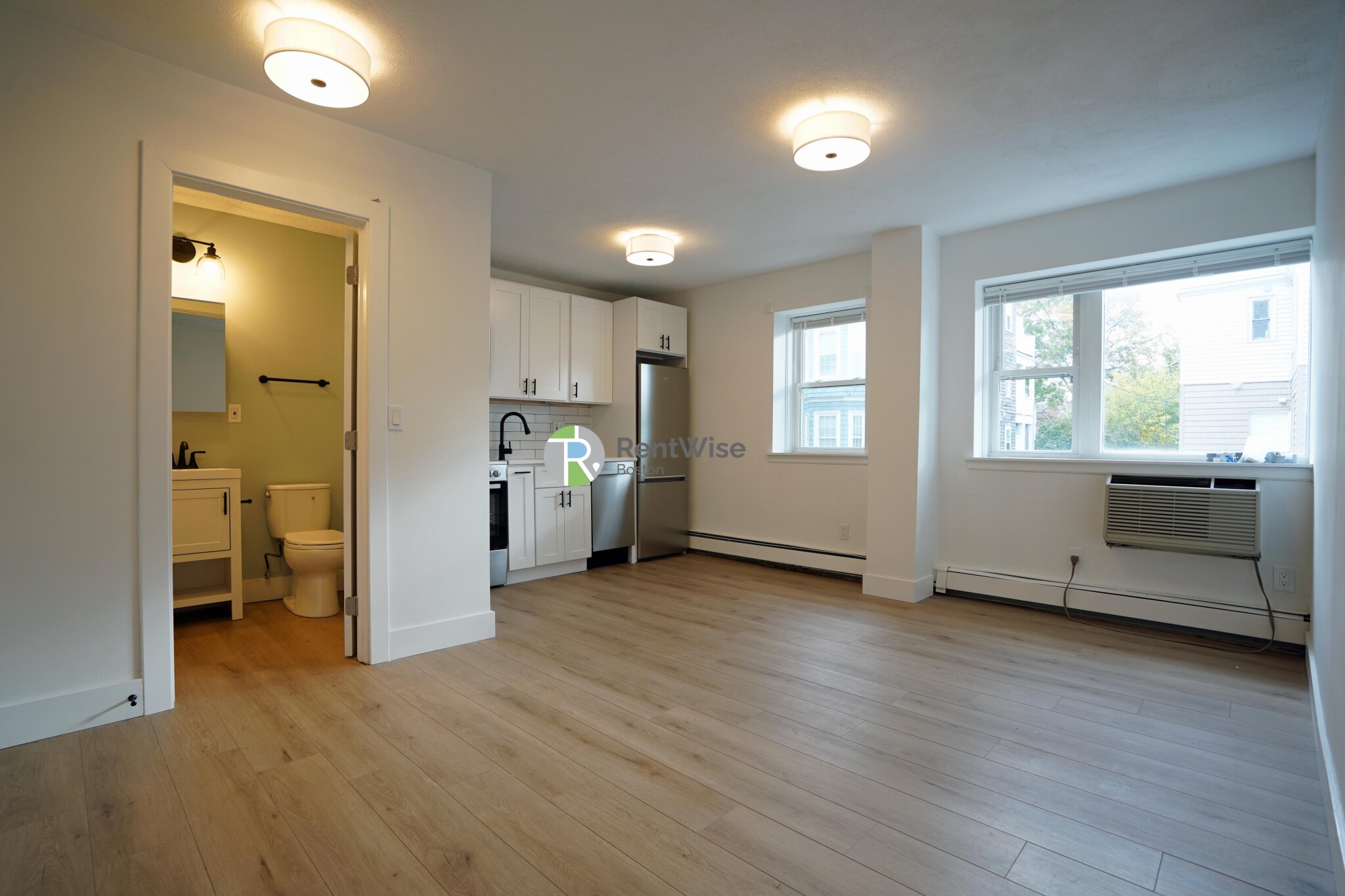 740 East 7th St, South Boston