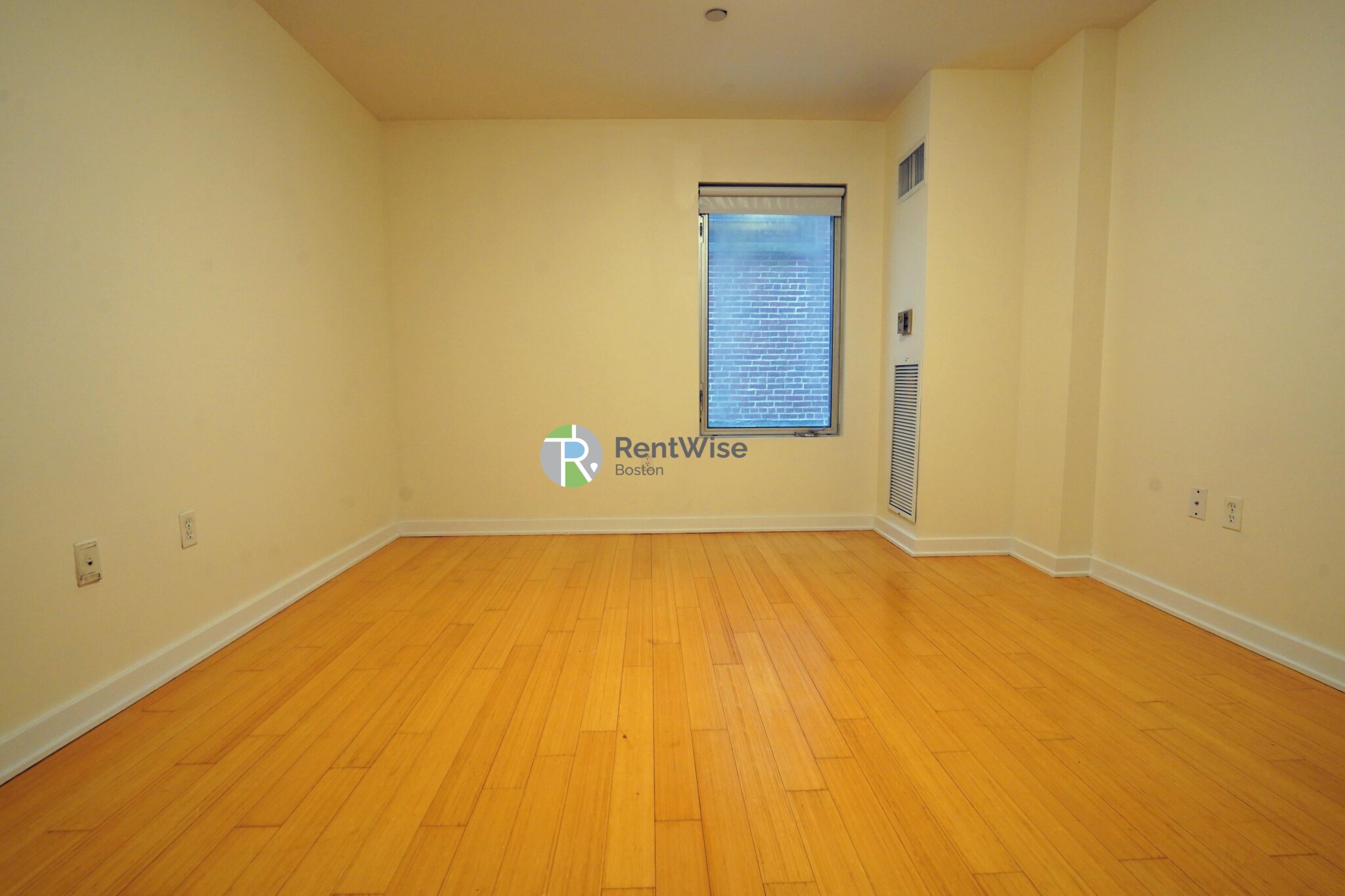 40 Boylston St, Downtown