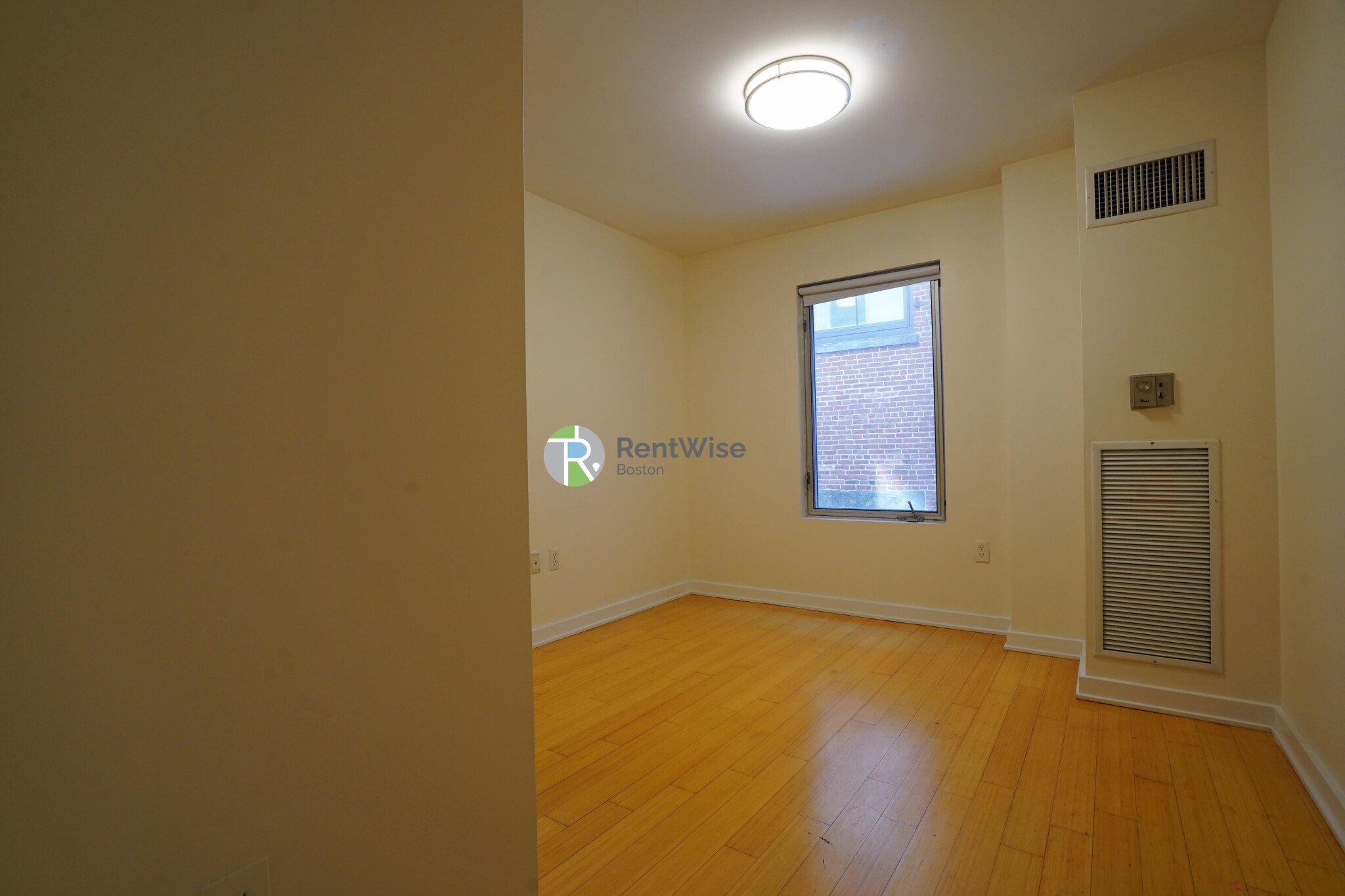 40 Boylston St, Downtown