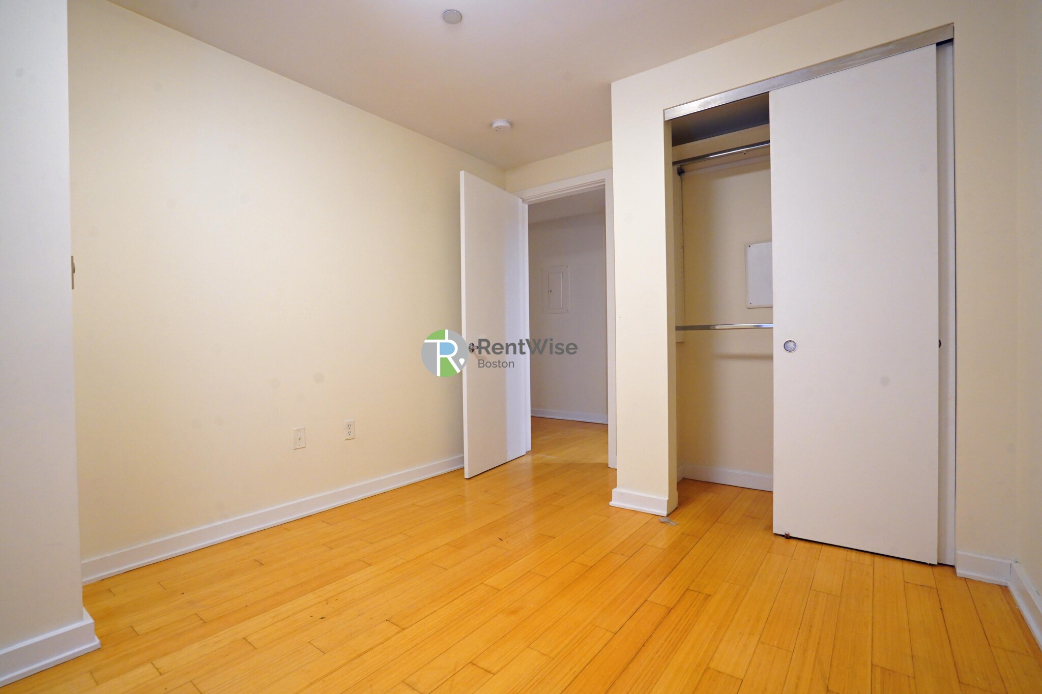 40 Boylston St, Downtown