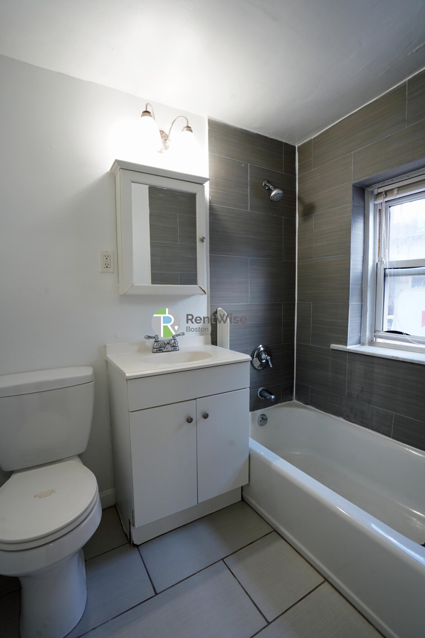 61 Brighton Ave, Allston