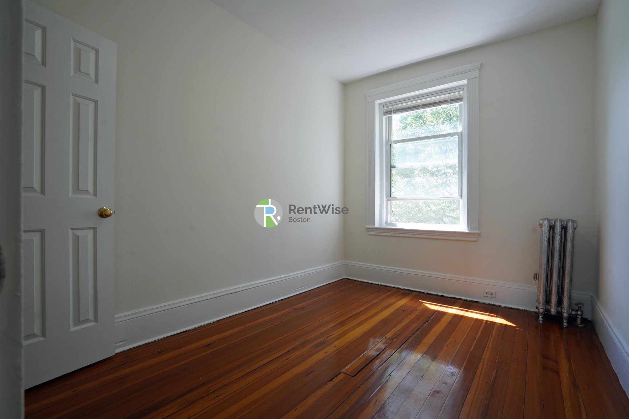 73 Brighton Ave, Allston