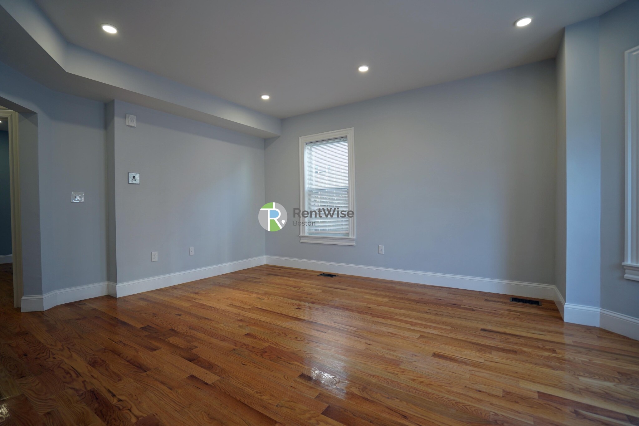 374 Oxford St, Baldwin