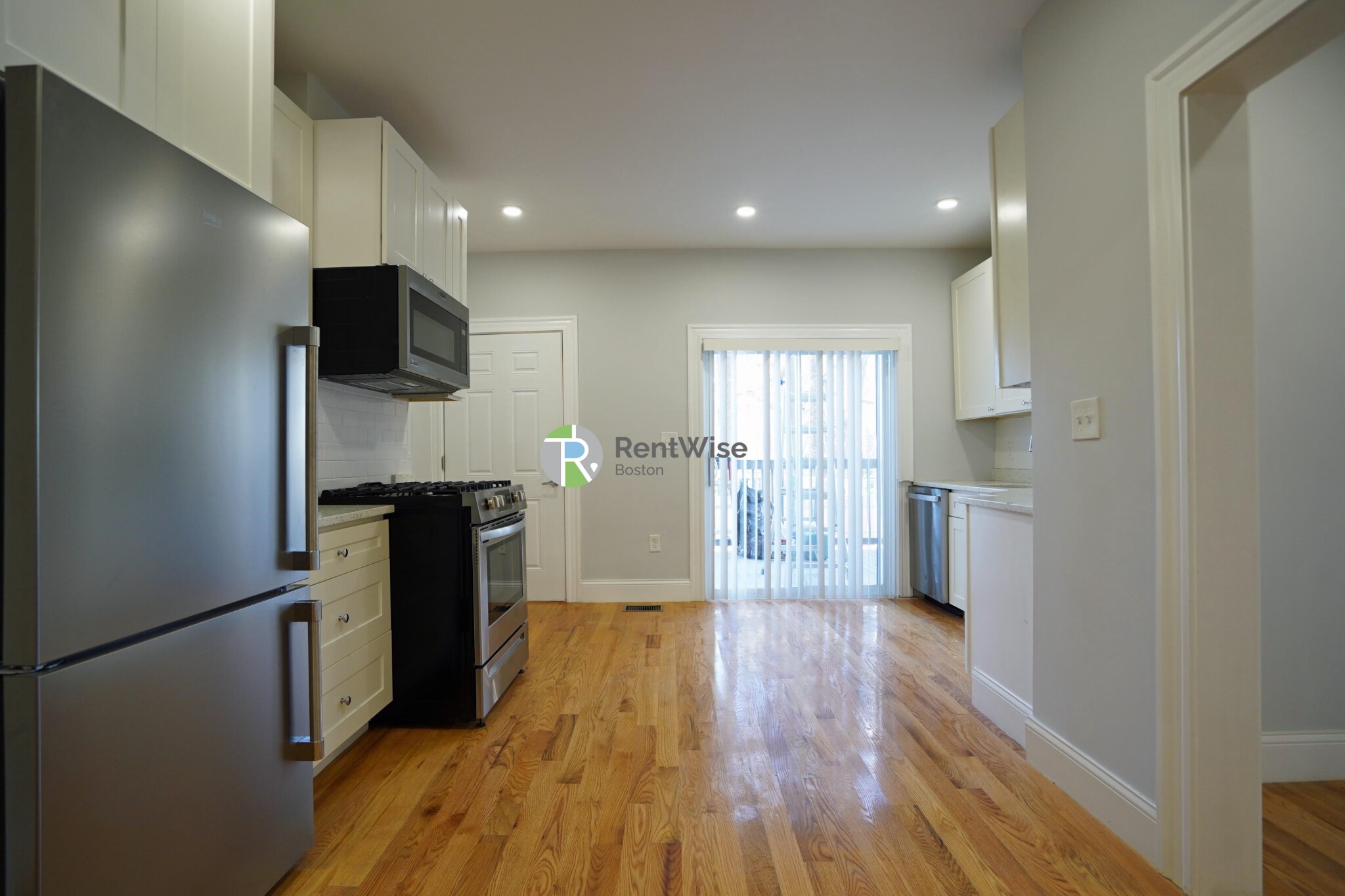 374 Oxford St, Baldwin