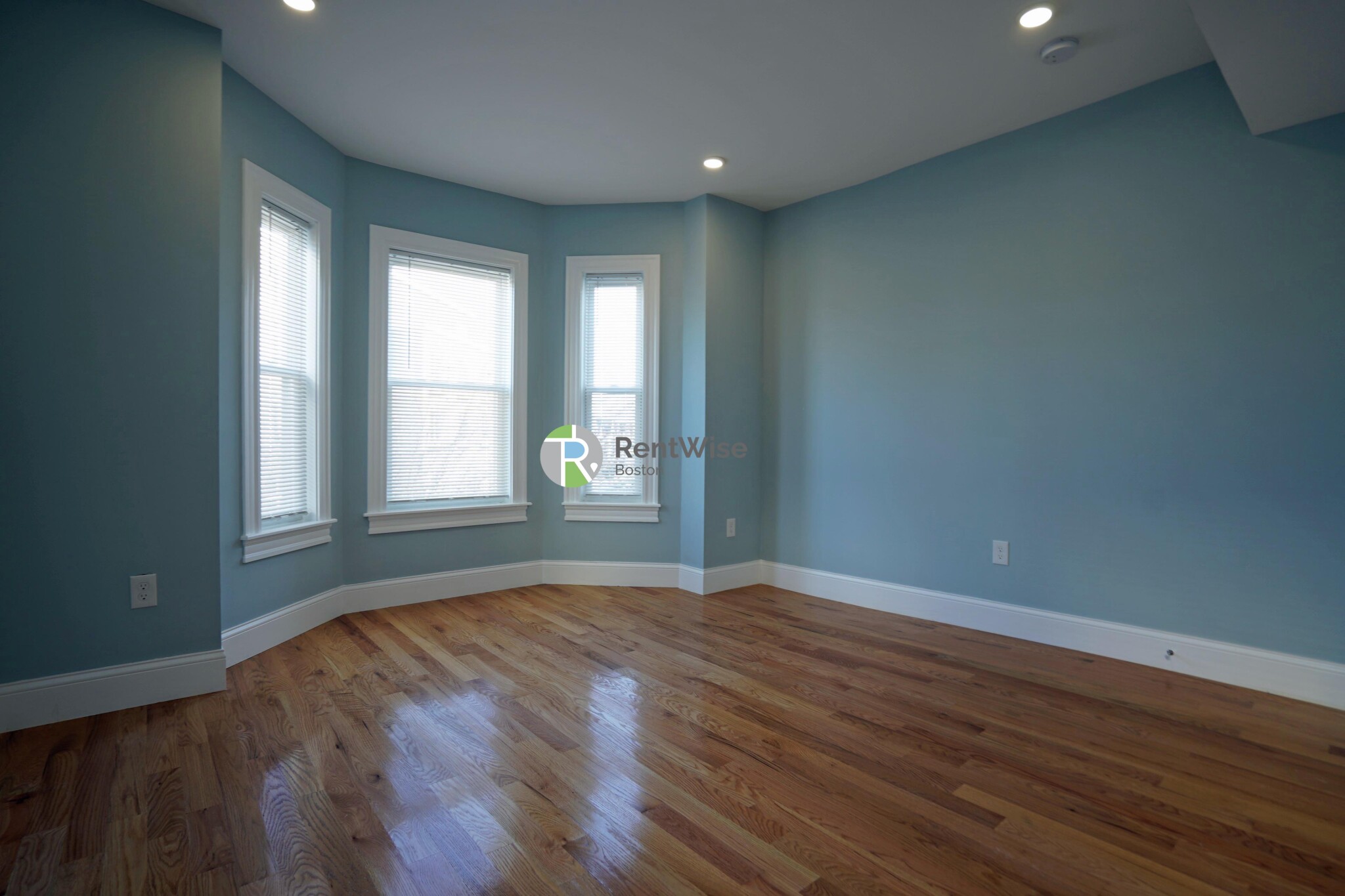 374 Oxford St, Baldwin