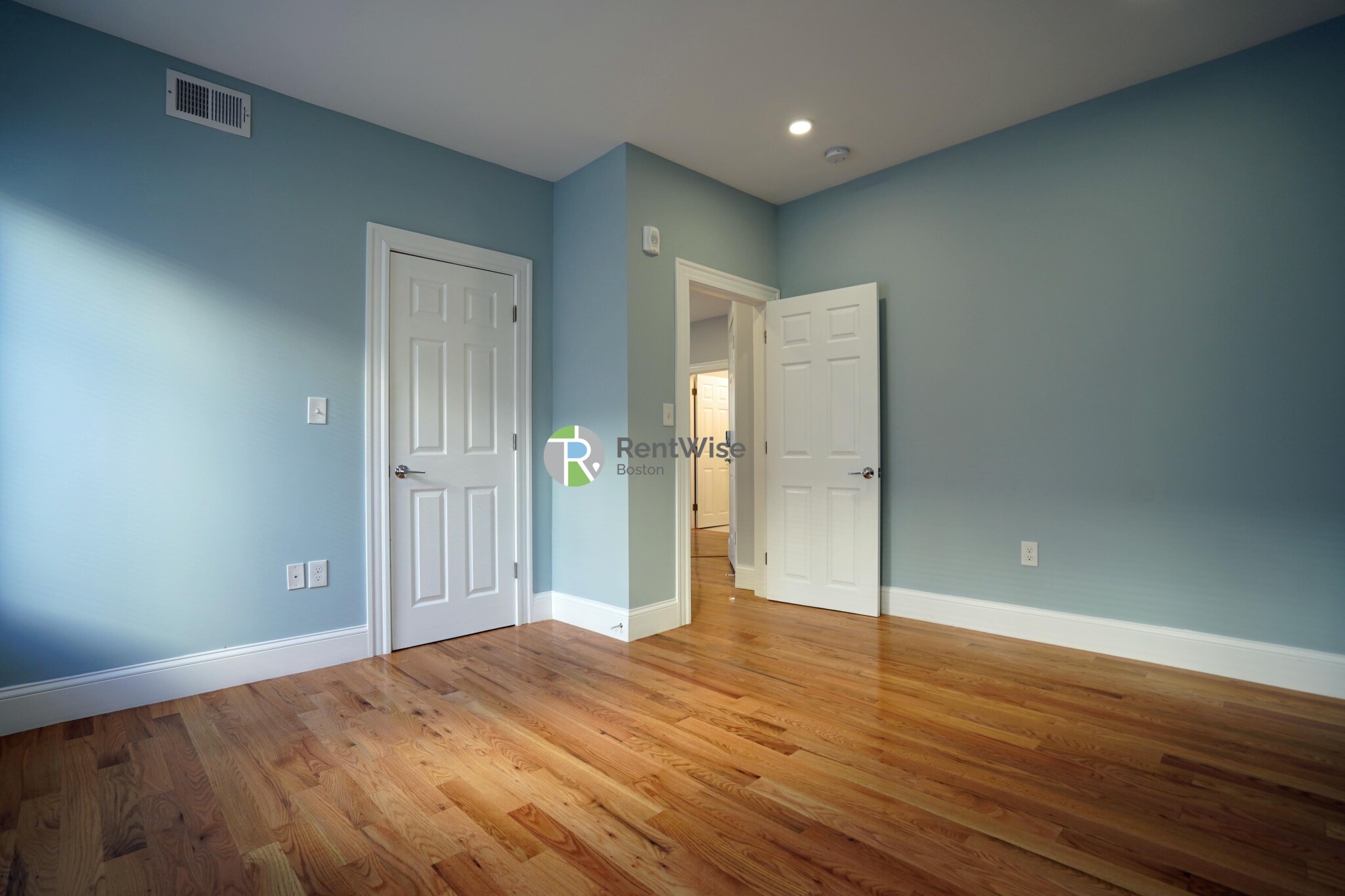 374 Oxford St, Baldwin