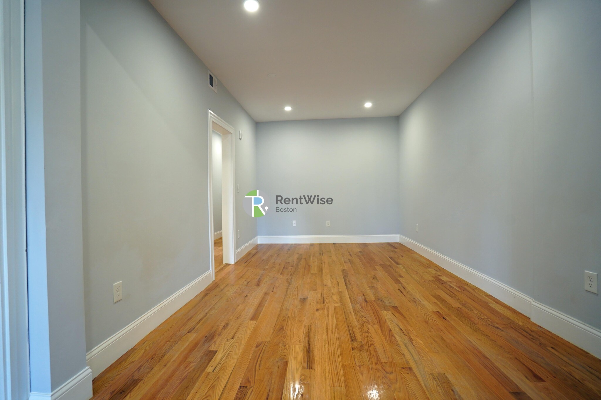 374 Oxford St, Baldwin