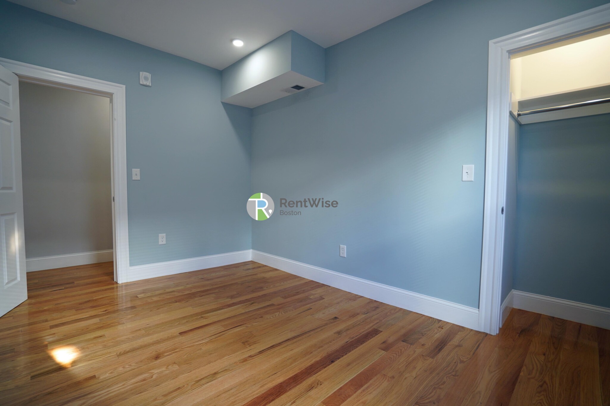 374 Oxford St, Baldwin