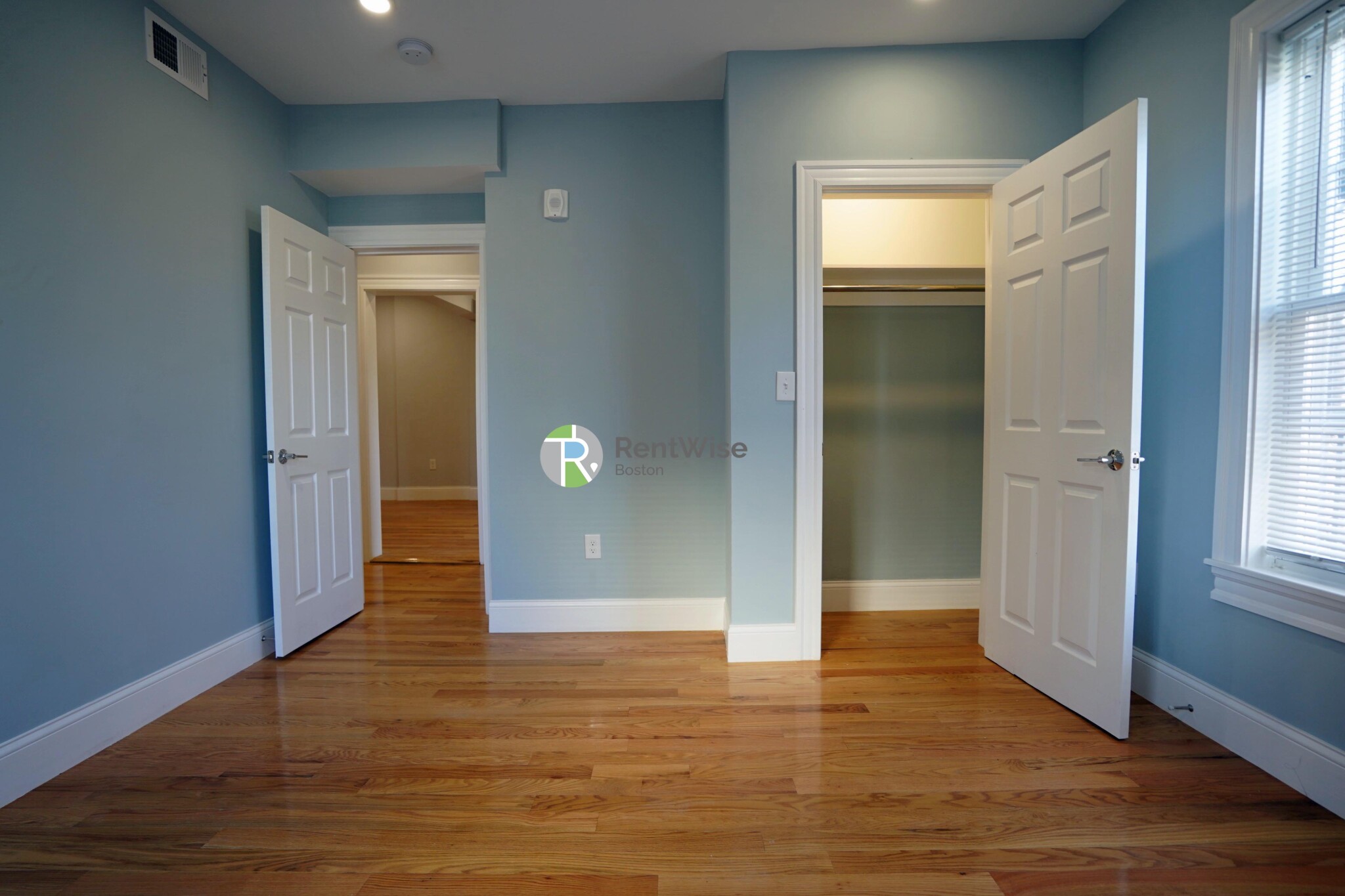 374 Oxford St, Baldwin