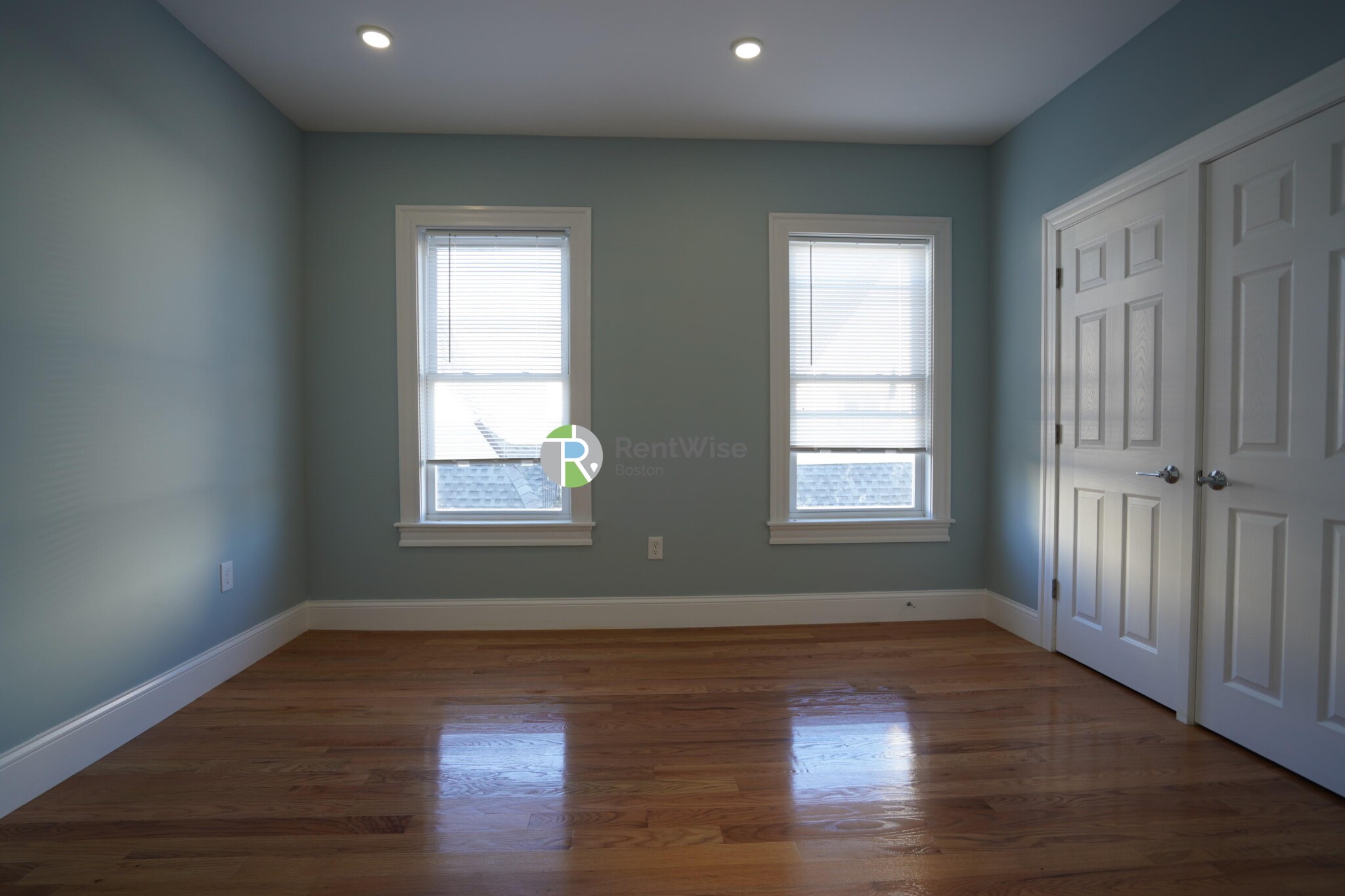 374 Oxford St, Baldwin