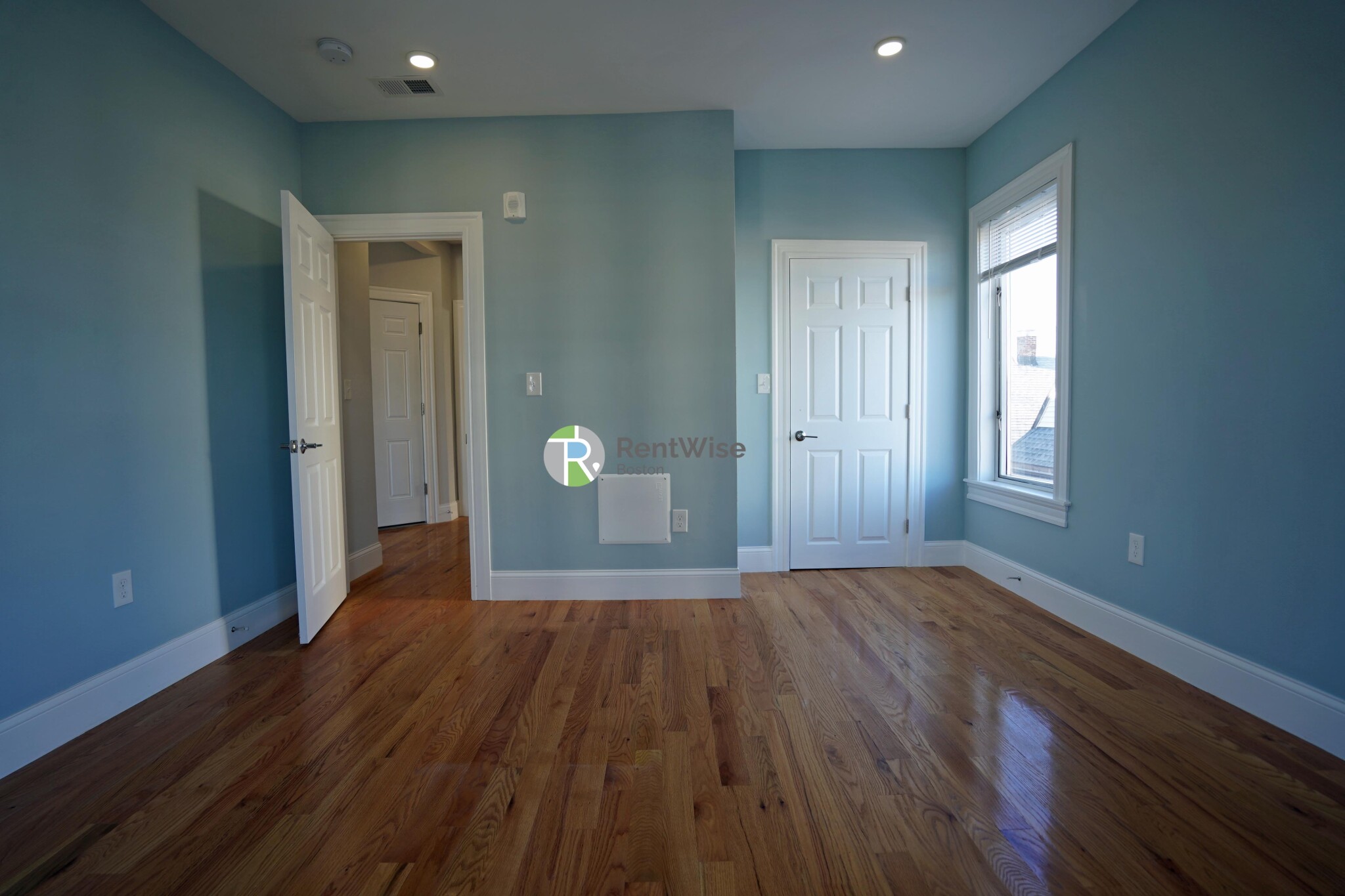 374 Oxford St, Baldwin