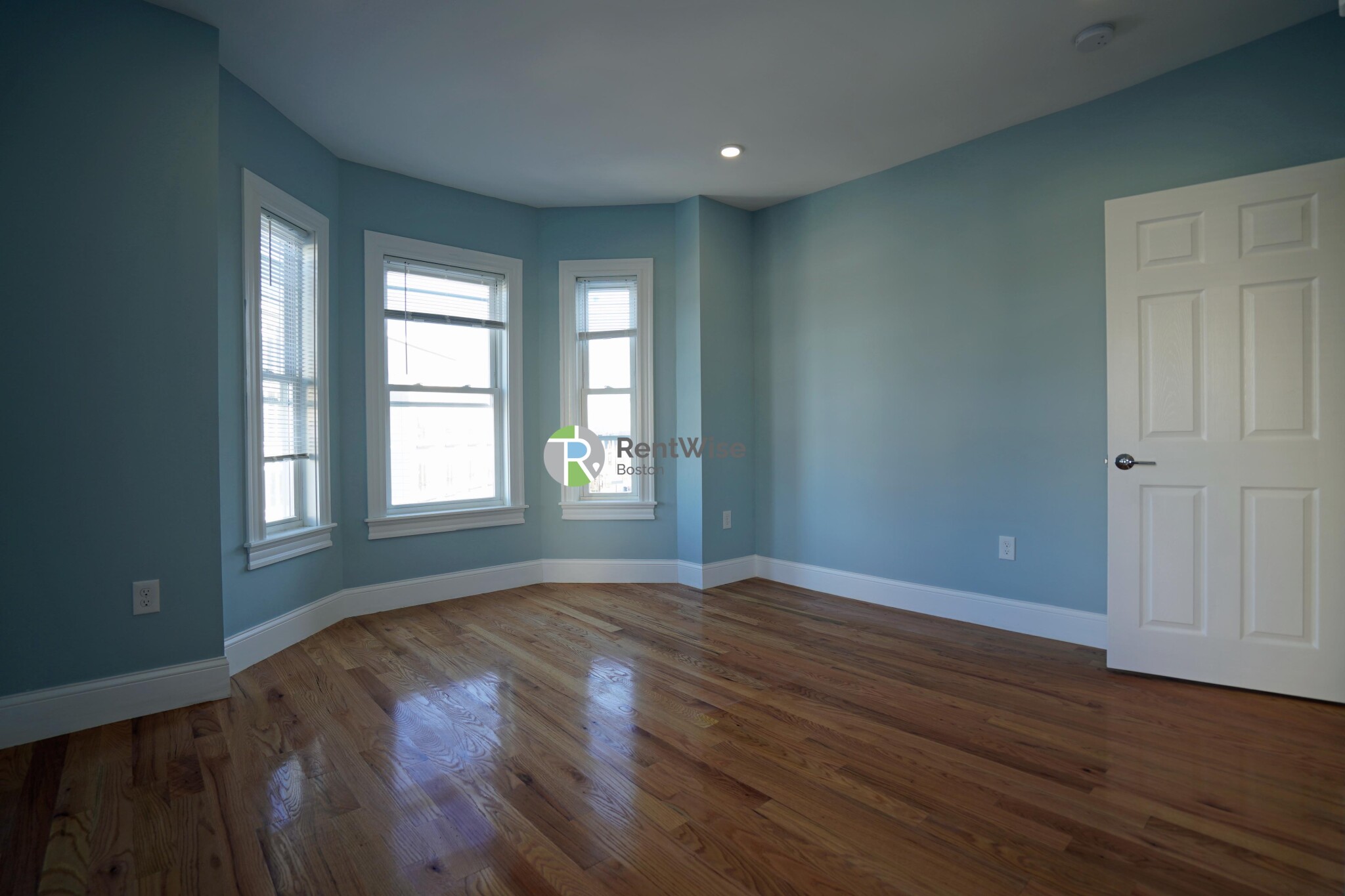 374 Oxford St, Baldwin