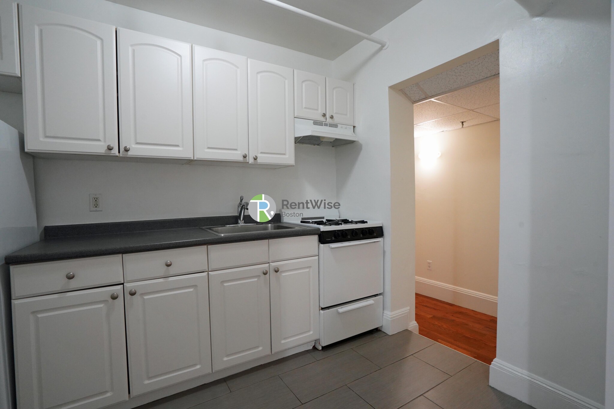 1848 Commonwealth Ave, Brighton