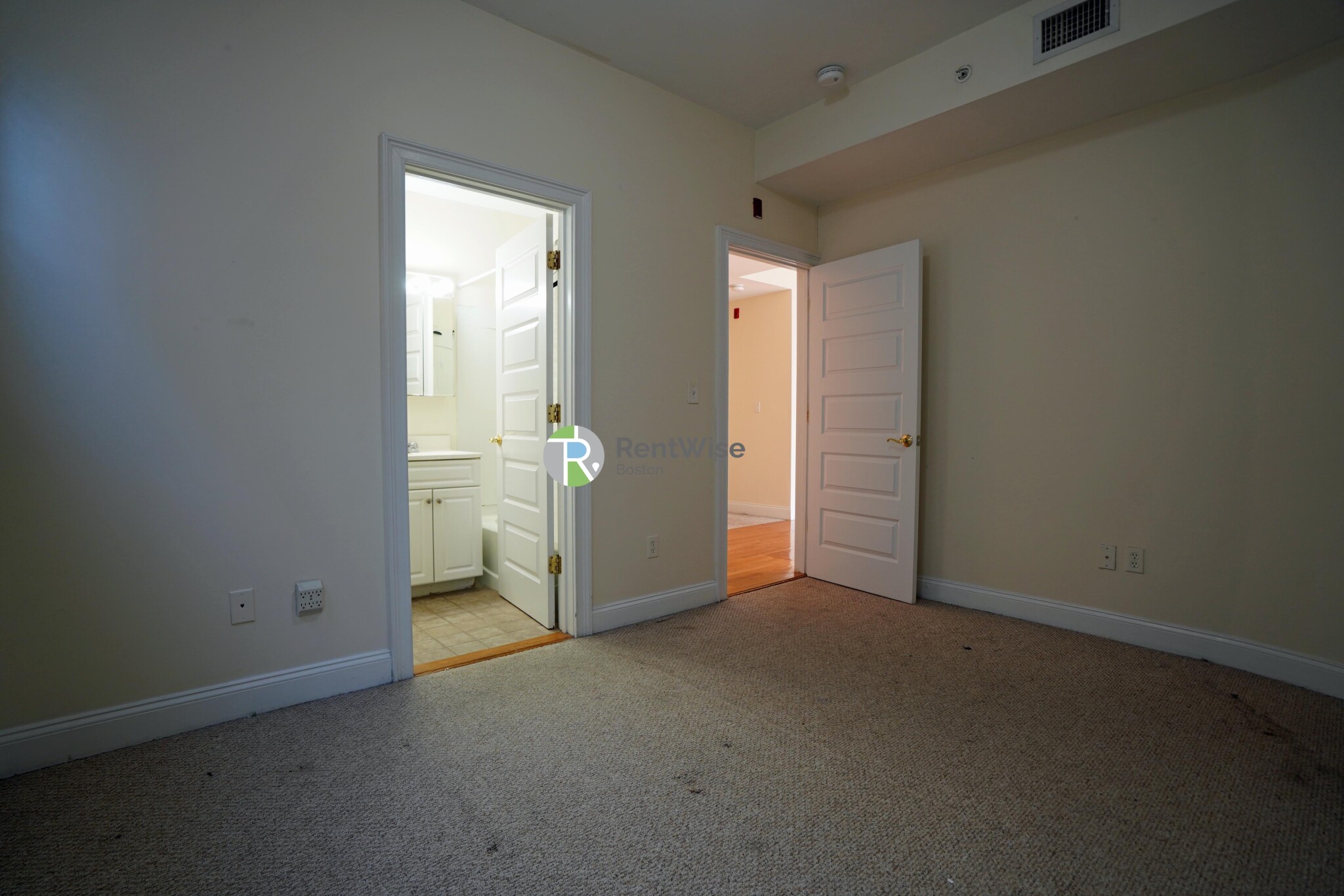 53 Ashford St, Allston