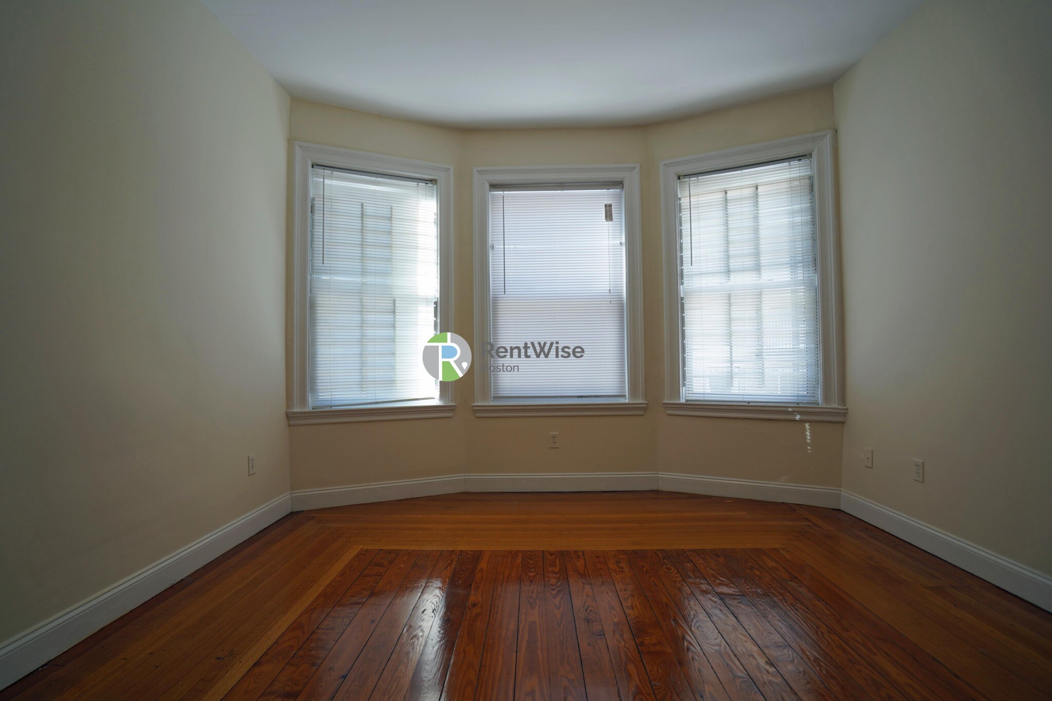 53 Ashford St, Allston